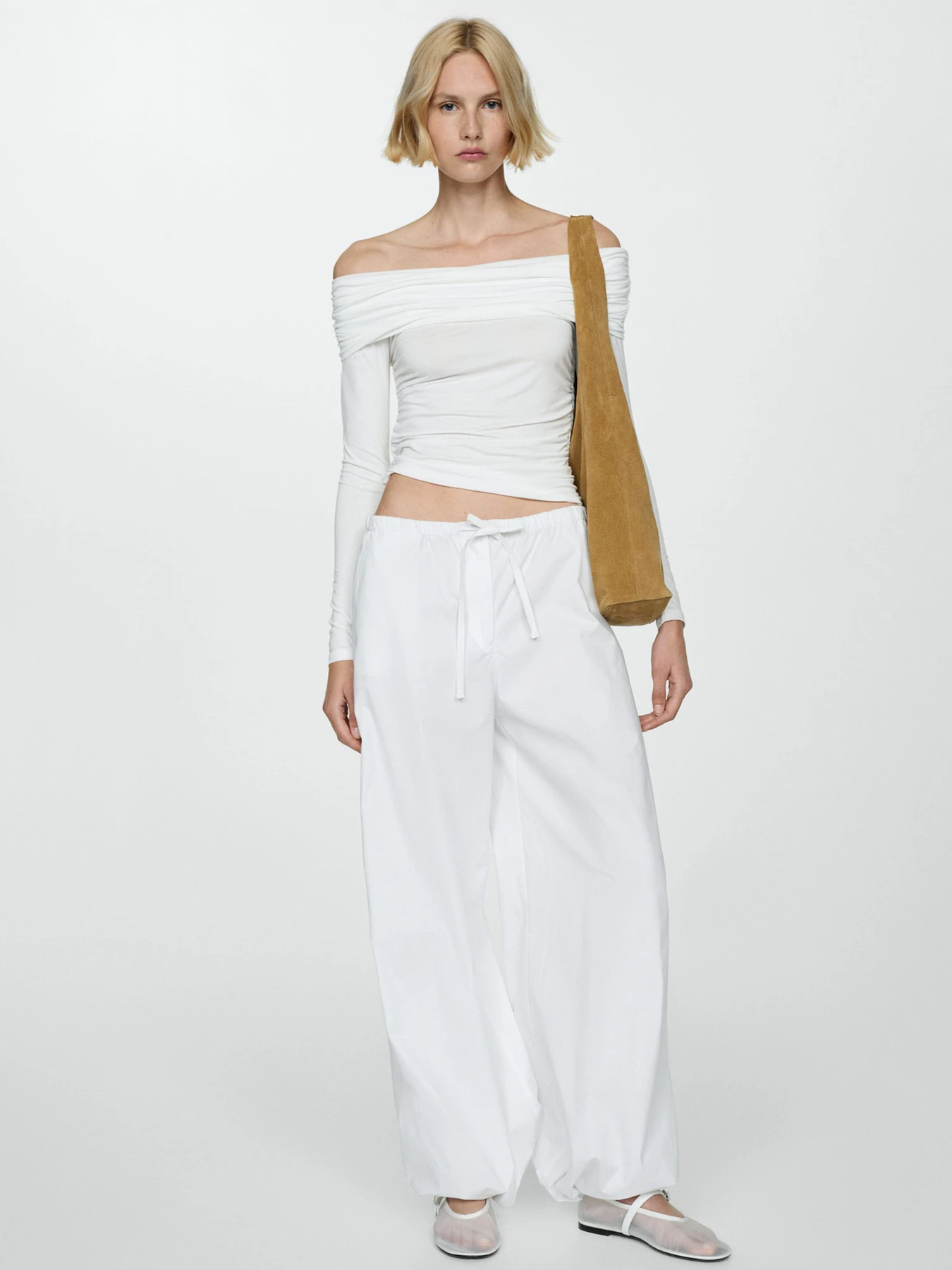 Худи и свитшоты MANGO BARDOT модель 67007971_1 Худи и свитшоты MANGO BARDOT модель 67007971_1 Фото