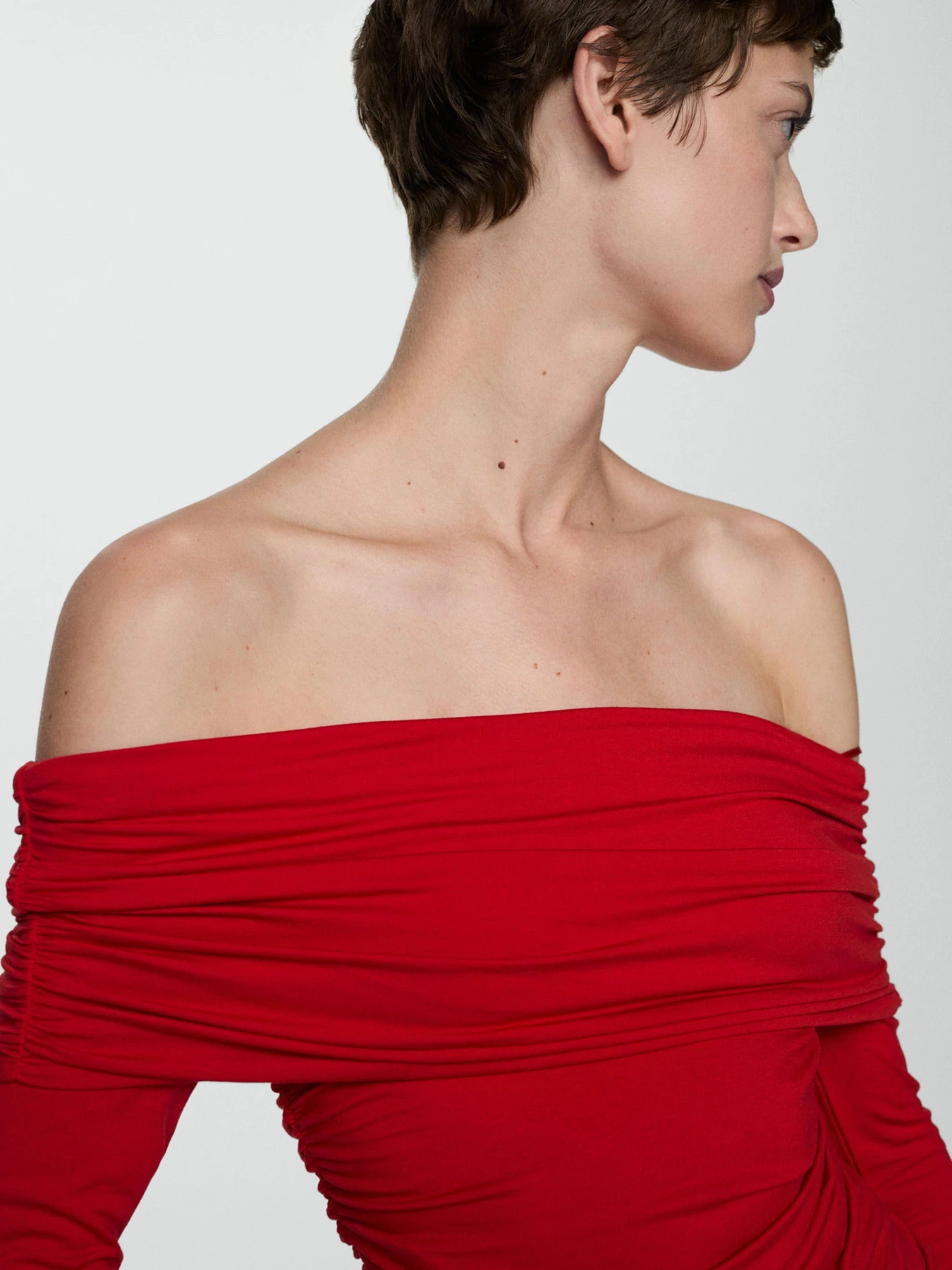 Худи и свитшоты MANGO BARDOT модель 67007971_70 Худи и свитшоты MANGO BARDOT модель 67007971_70 Фото