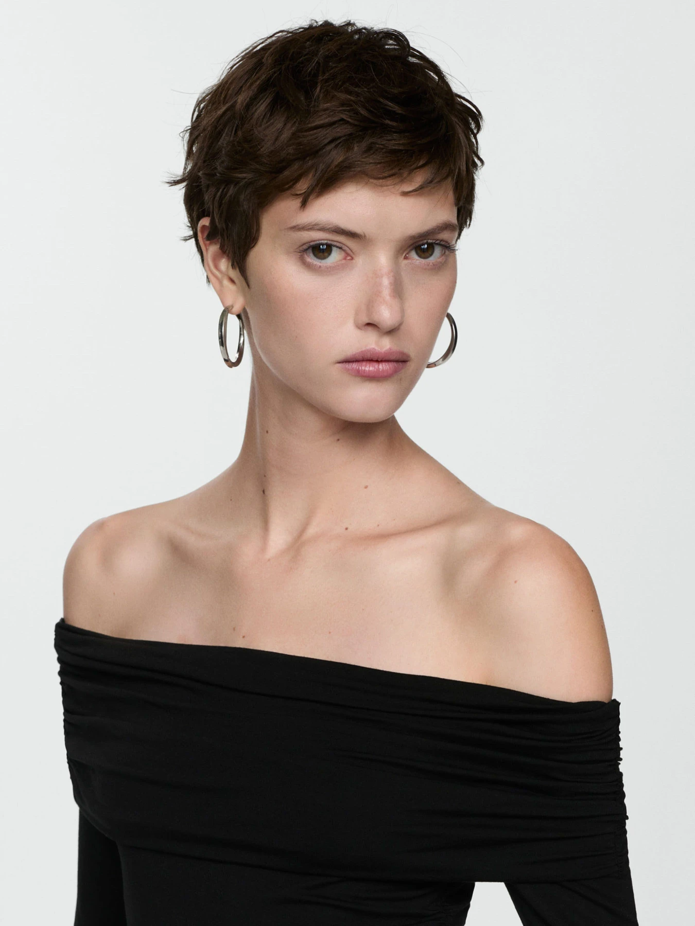 Худи и свитшоты MANGO BARDOT модель 67007971_99 Худи и свитшоты MANGO BARDOT модель 67007971_99 Фото