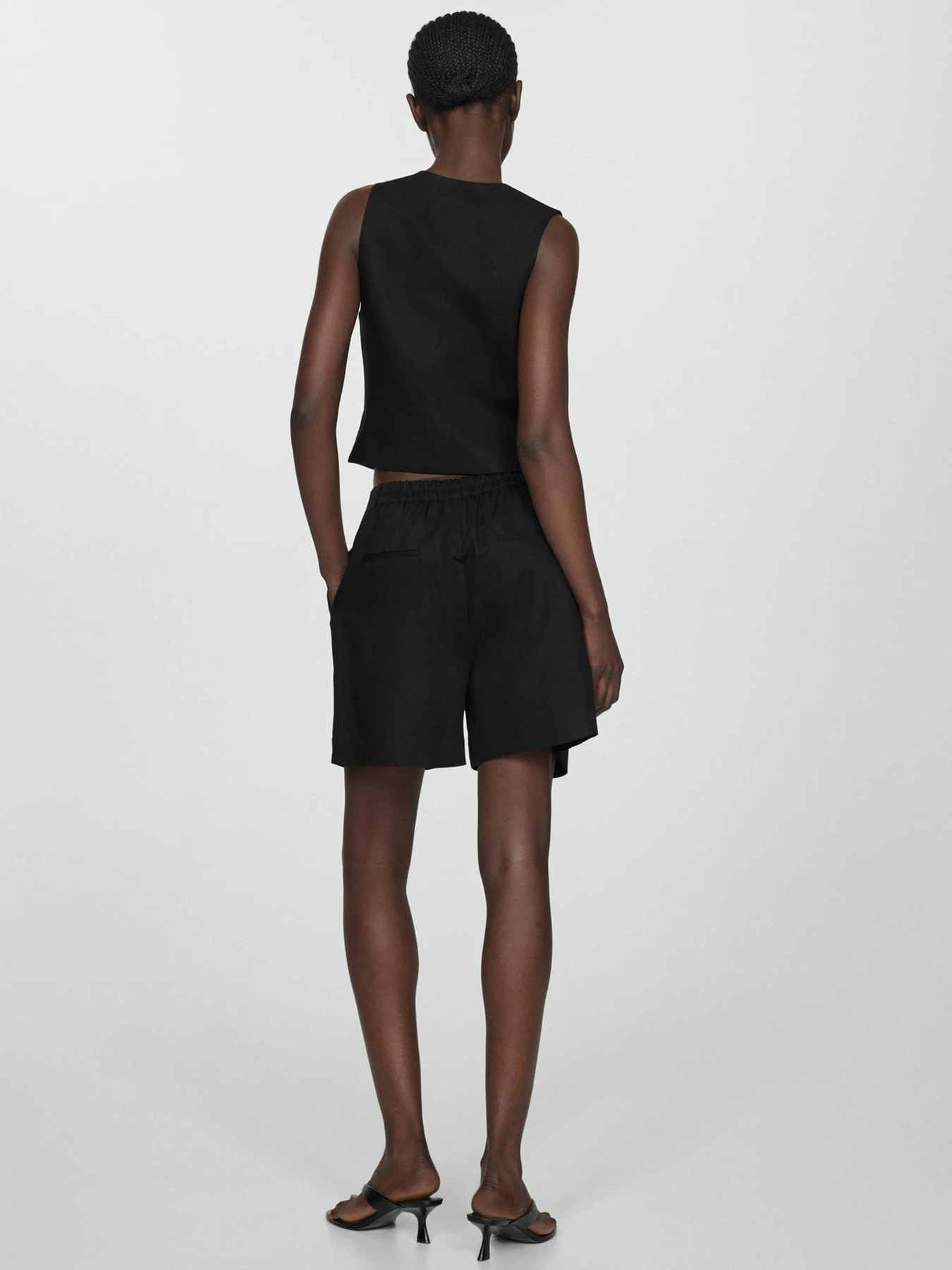 Шорти MANGO MAX модель 67059229_99 Шорти MANGO MAX модель 67059229_99 Фото