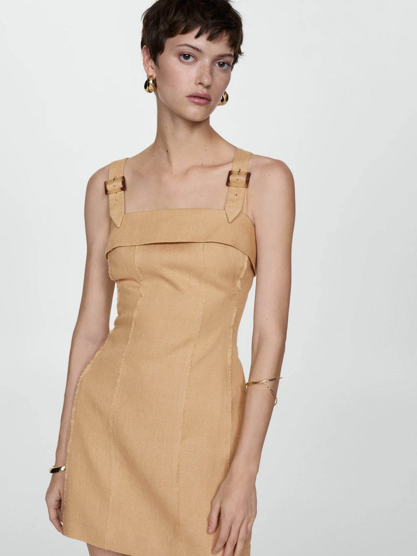 Платья MANGO LENNOX модель 67038647_7 Платья MANGO LENNOX модель 67038647_7 Фото