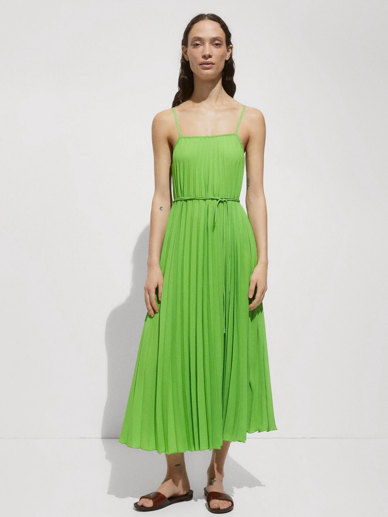Платья MANGO Fortuny7 модель 77070342_43 Платья MANGO Fortuny7 модель 77070342_43 Фото