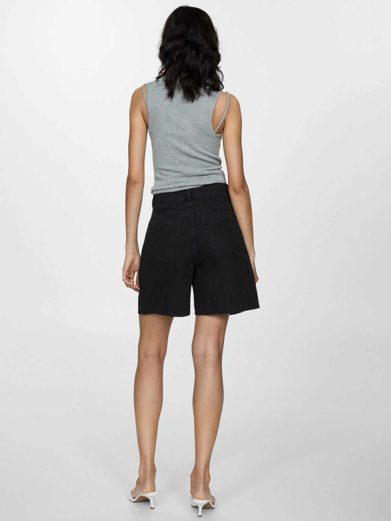 Шорты MANGO Marina модель 77010256_TN Шорты MANGO Marina модель 77010256_TN Фото