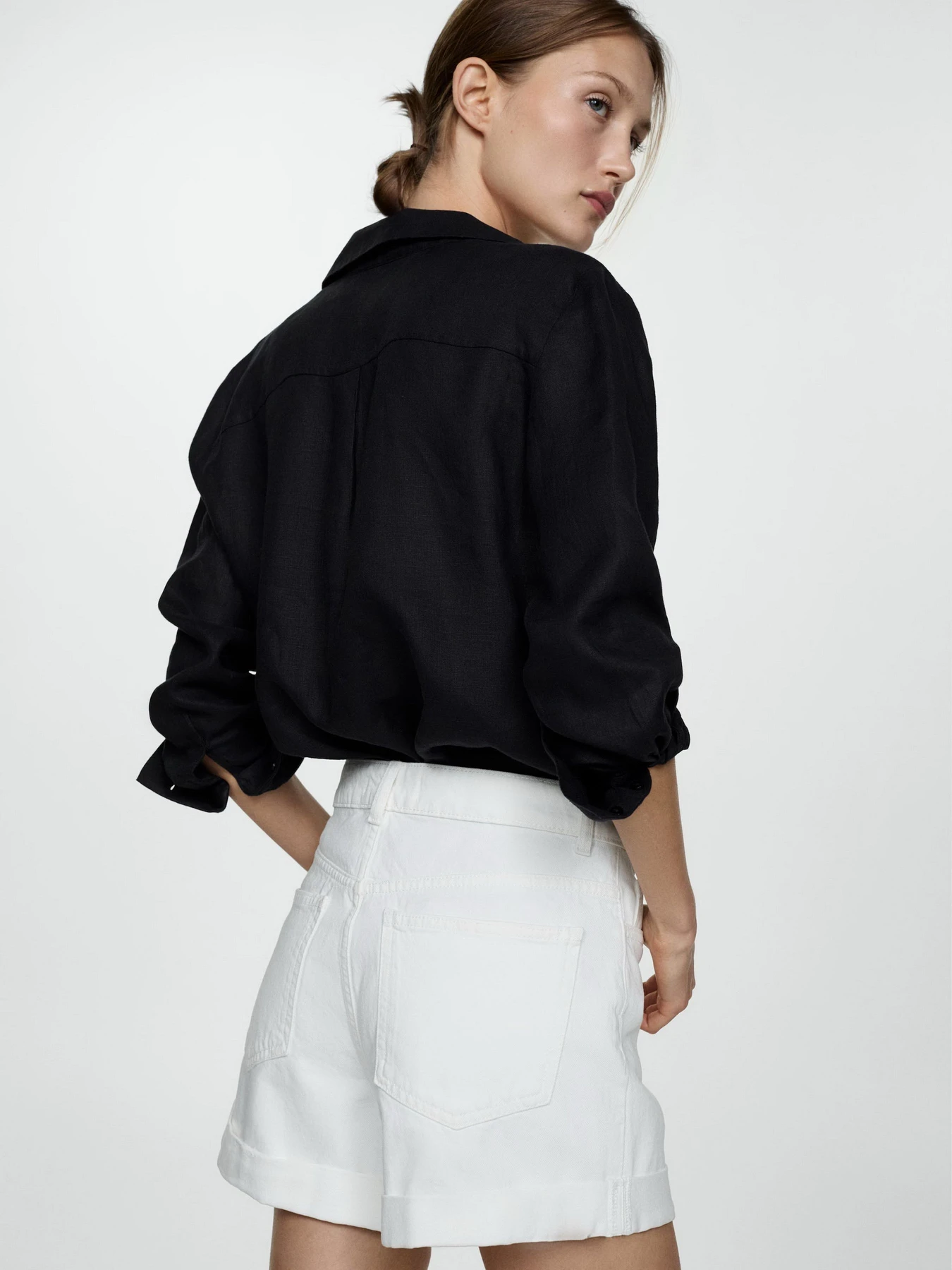 Шорты MANGO Mom80 модель 77020335_1 Шорты MANGO Mom80 модель 77020335_1 Фото