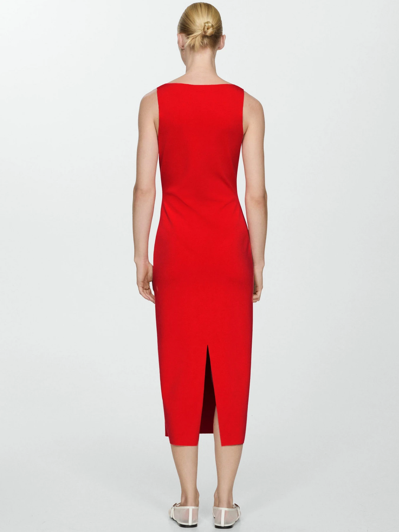 Сукні MANGO Maggie модель 77010369_87 Сукні MANGO Maggie модель 77010369_87 Фото