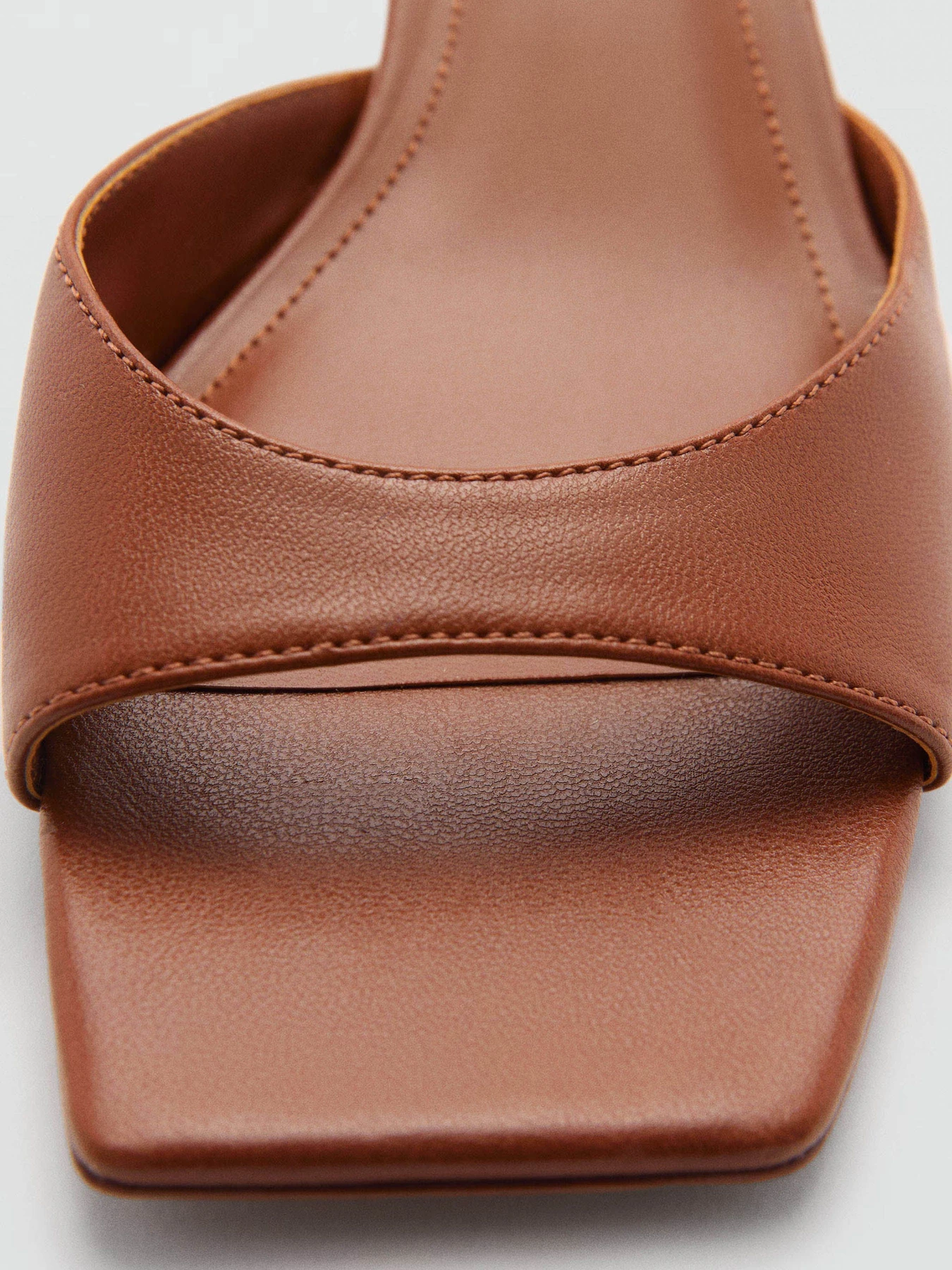 Шлёпанцы MANGO Bibi модель 77010258_CU Шлёпанцы MANGO Bibi модель 77010258_CU Фото