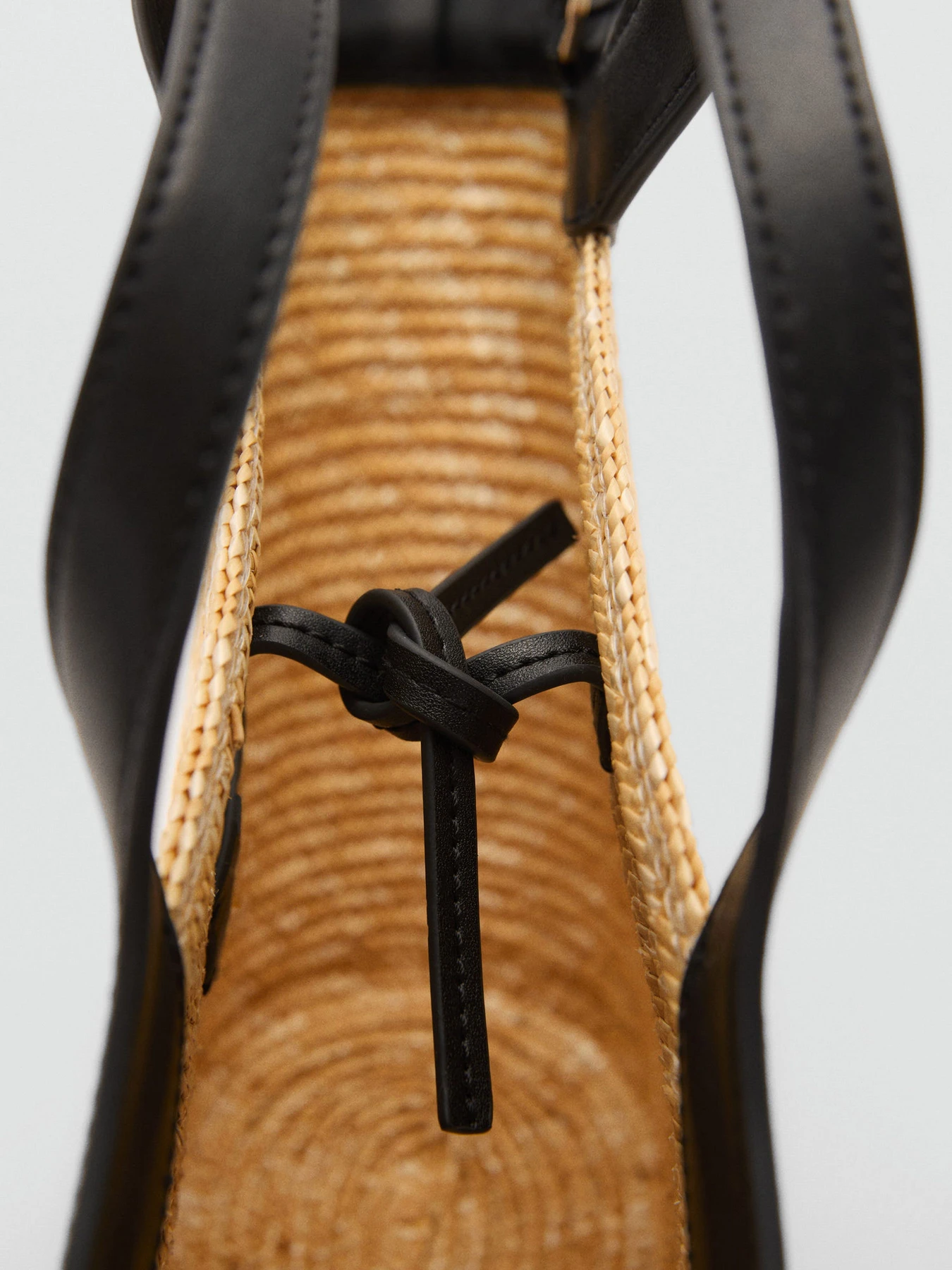 Сумки MANGO модель 77020341_99 Сумки MANGO модель 77020341_99 Фото