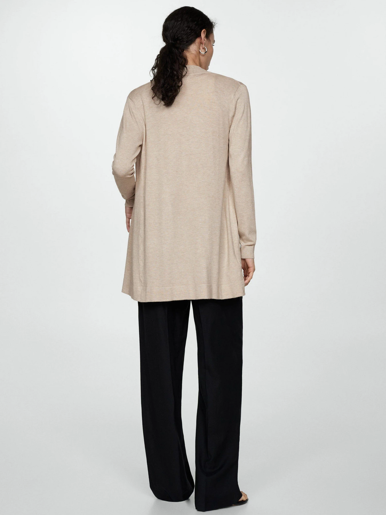 Светри та кардигани MANGO модель 77090578_7 Светри та кардигани MANGO модель 77090578_7 Фото