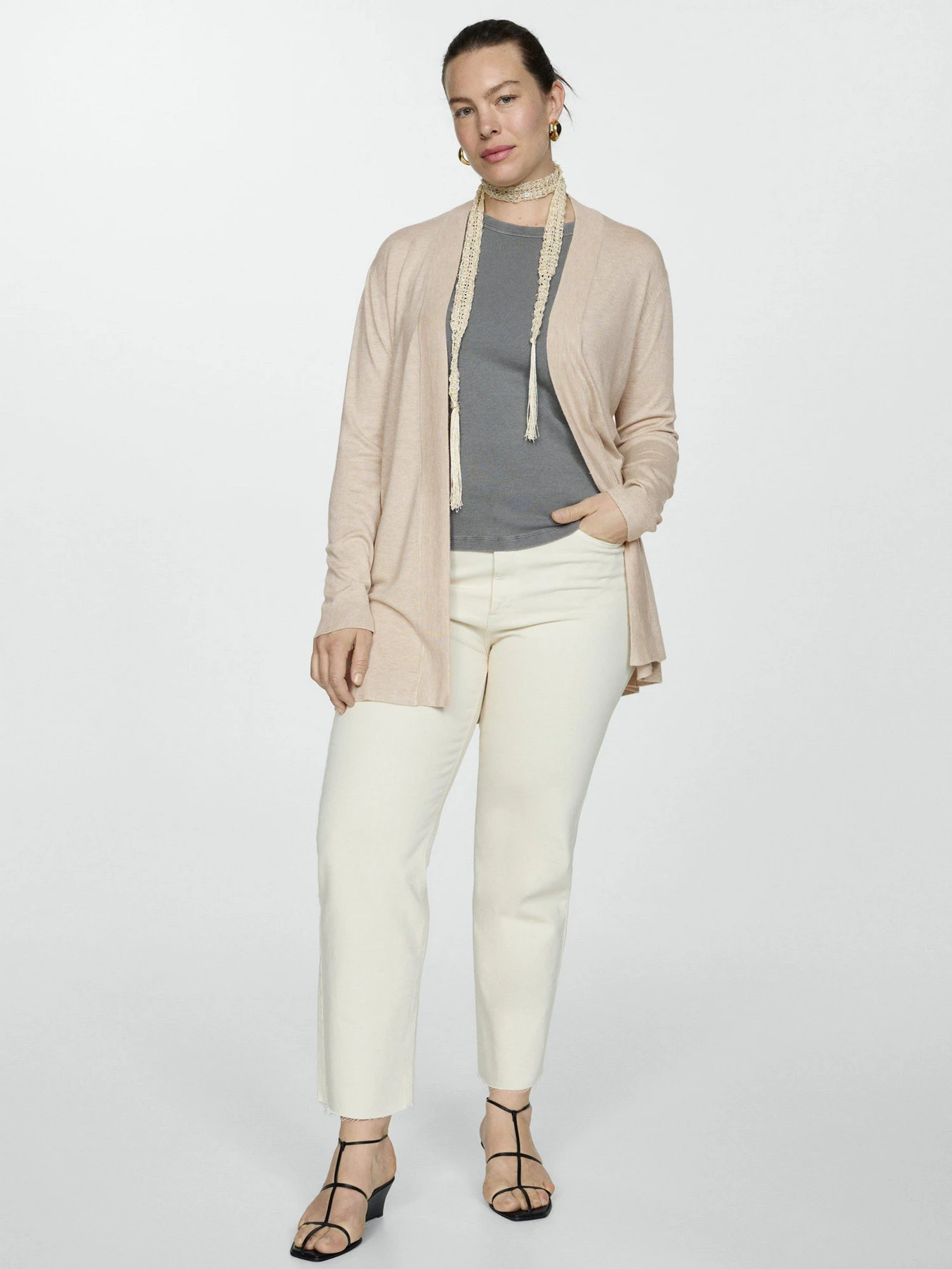 Светри та кардигани MANGO модель 77090578_7 Светри та кардигани MANGO модель 77090578_7 Фото