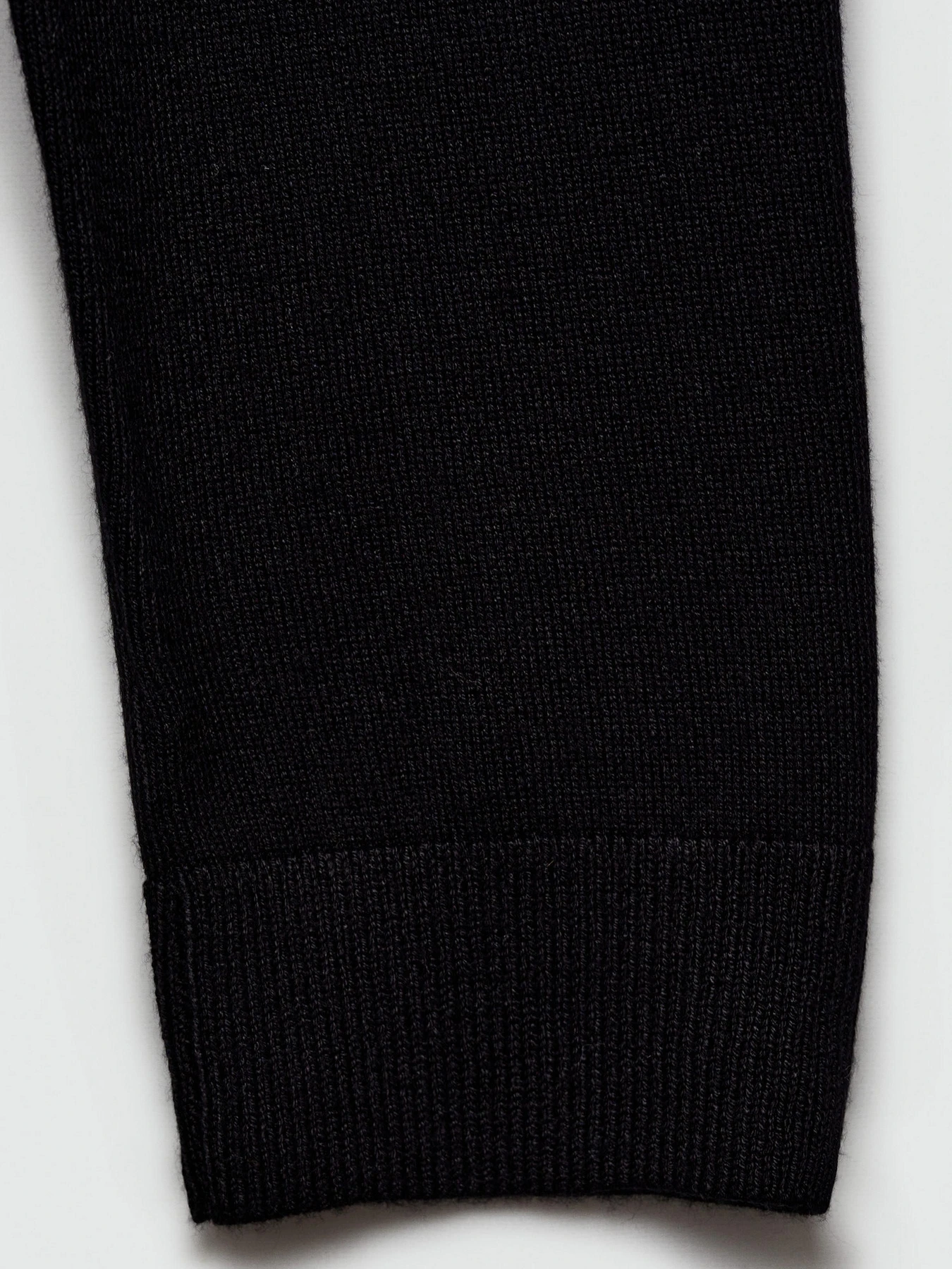 Свитры и кардиганы MANGO модель 77090578_99 Свитры и кардиганы MANGO модель 77090578_99 Фото