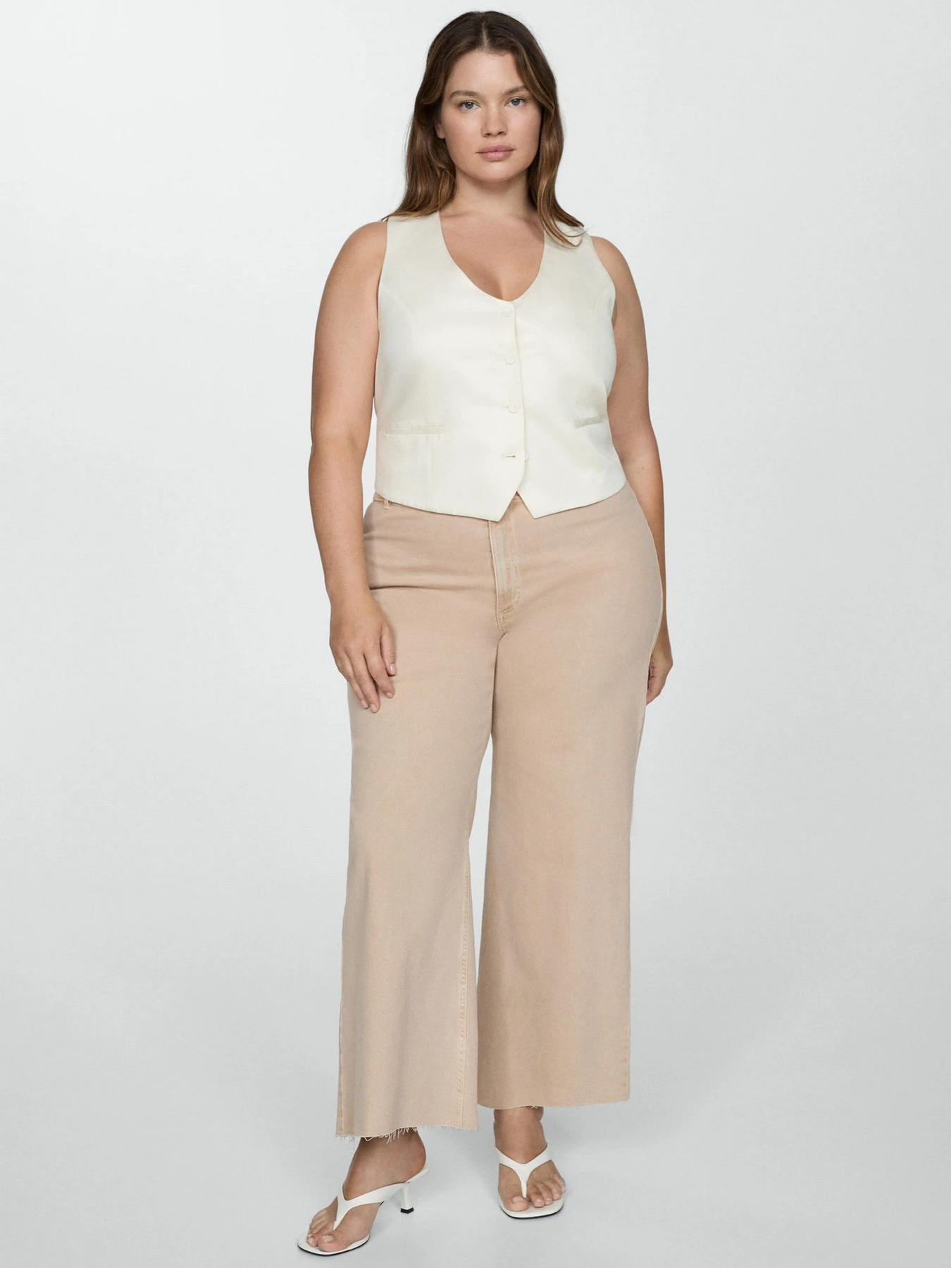 Джинсы MANGO модель 77024015_7 Джинсы MANGO модель 77024015_7 Фото