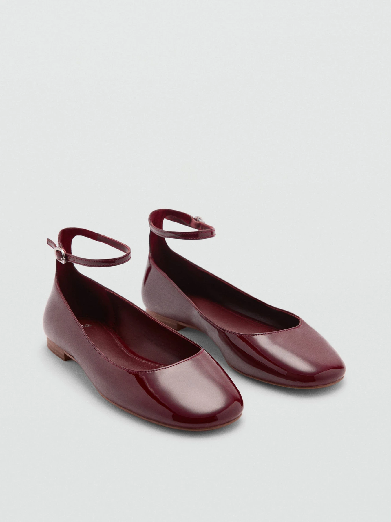 Туфлі та лофери MANGO модель 77084026_78 Туфлі та лофери MANGO модель 77084026_78 Фото