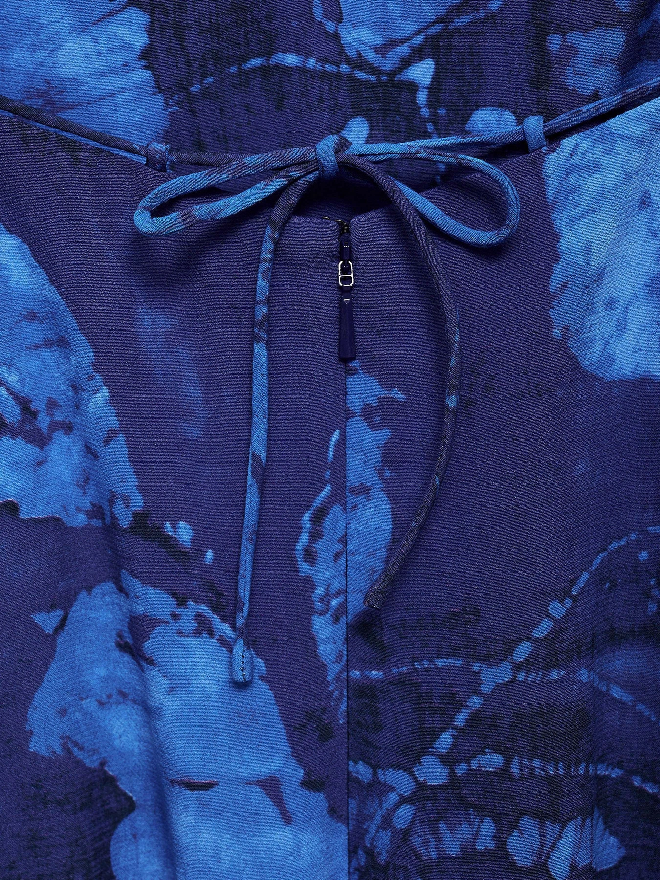 Платья MANGO модель 77024073_52 Фото