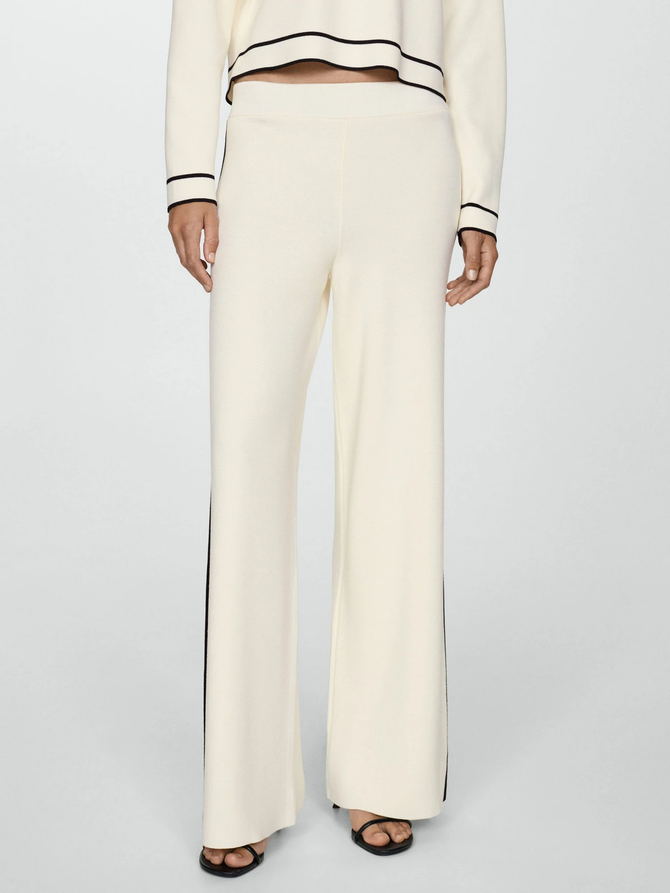 Штани MANGO модель 77054057_5 Штани MANGO модель 77054057_5 Фото