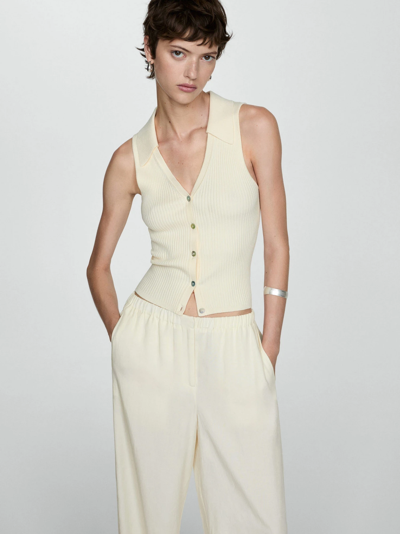 Брюки MANGO модель 77083265_5 Брюки MANGO модель 77083265_5 Фото