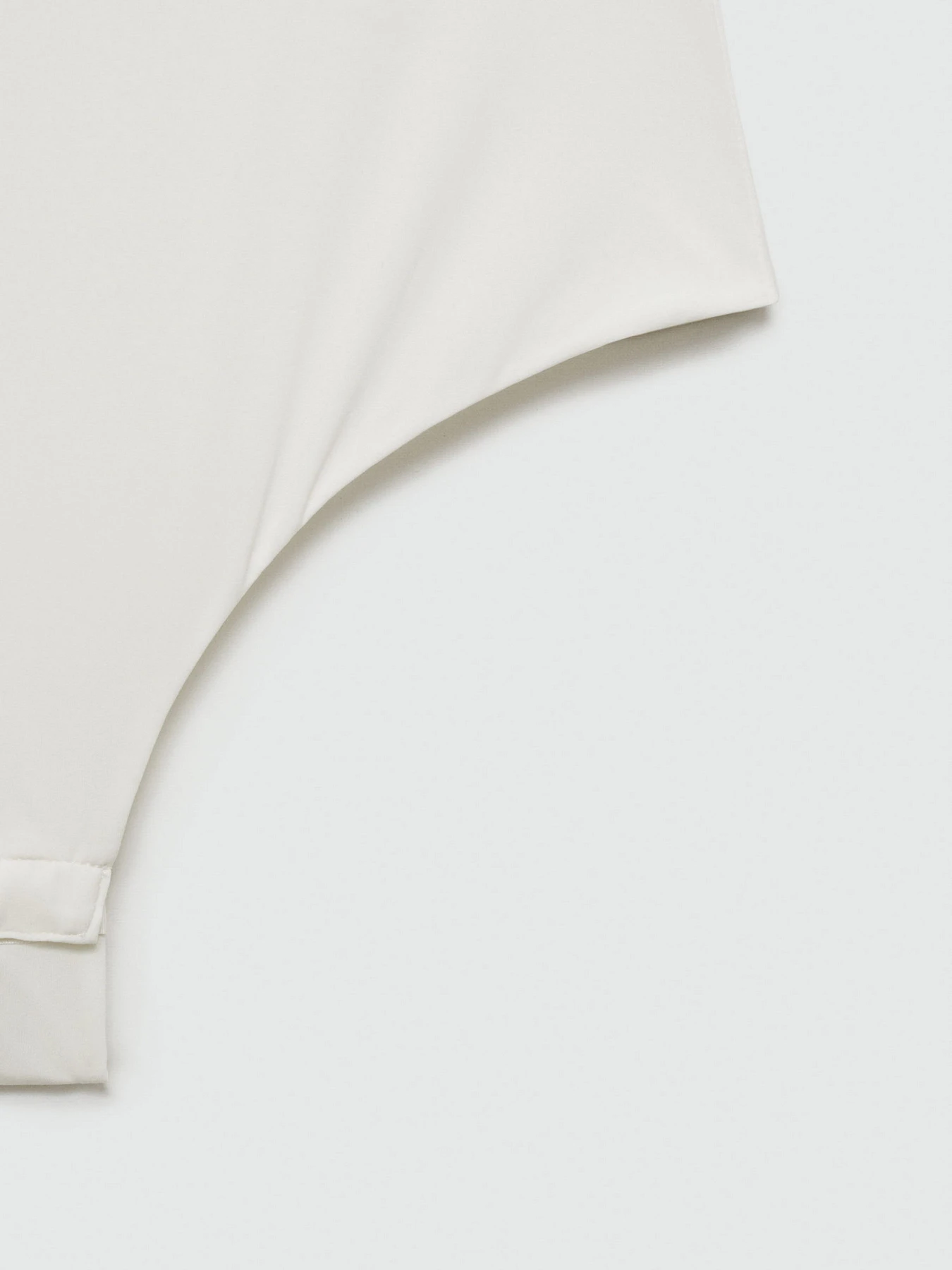 Боді та корсети MANGO модель 77090365_1 Боді та корсети MANGO модель 77090365_1 Фото