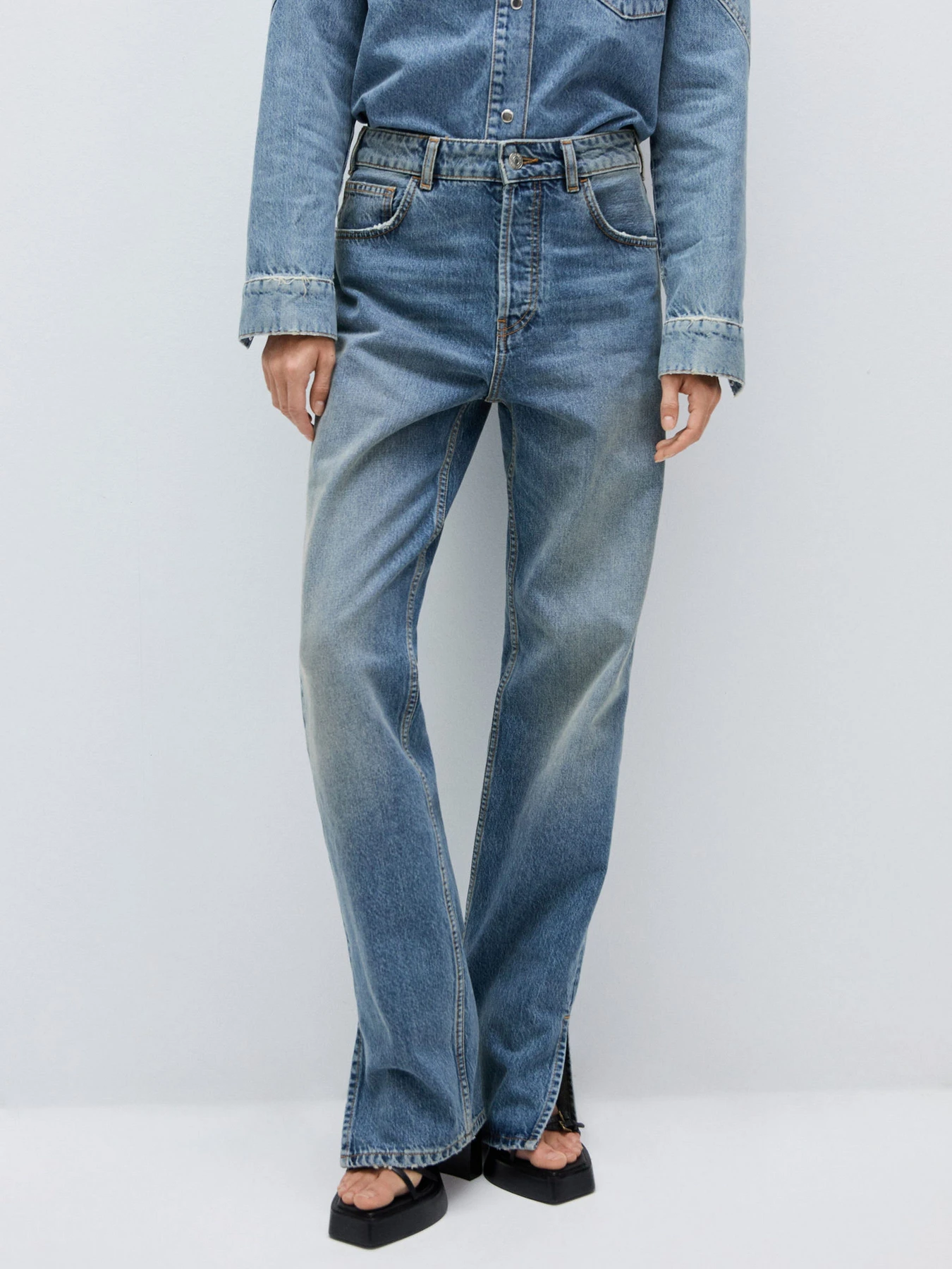 Джинсы MANGO модель 77974068_TO Фото
