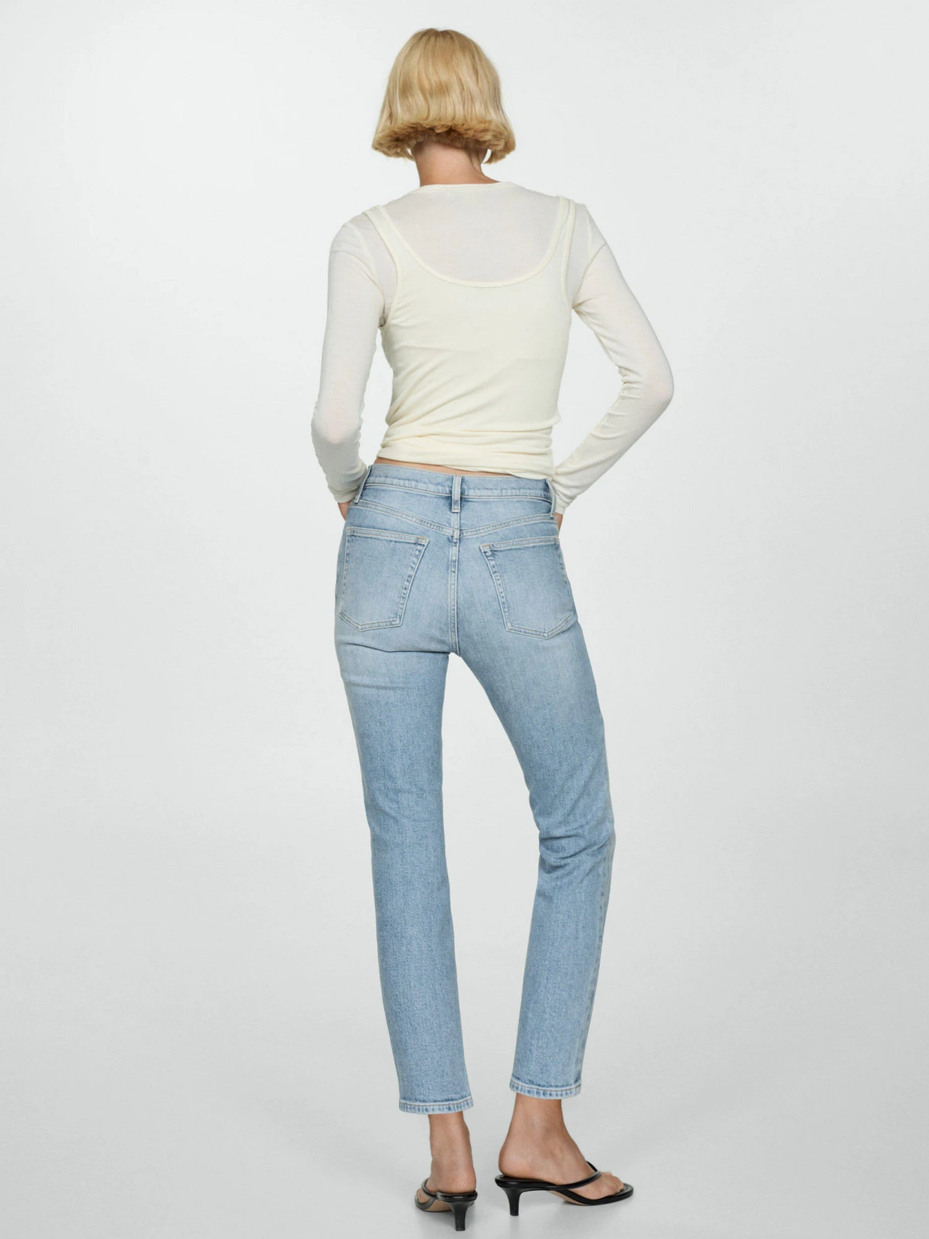 Джинсы MANGO модель 77064069_TM Джинсы MANGO модель 77064069_TM Фото