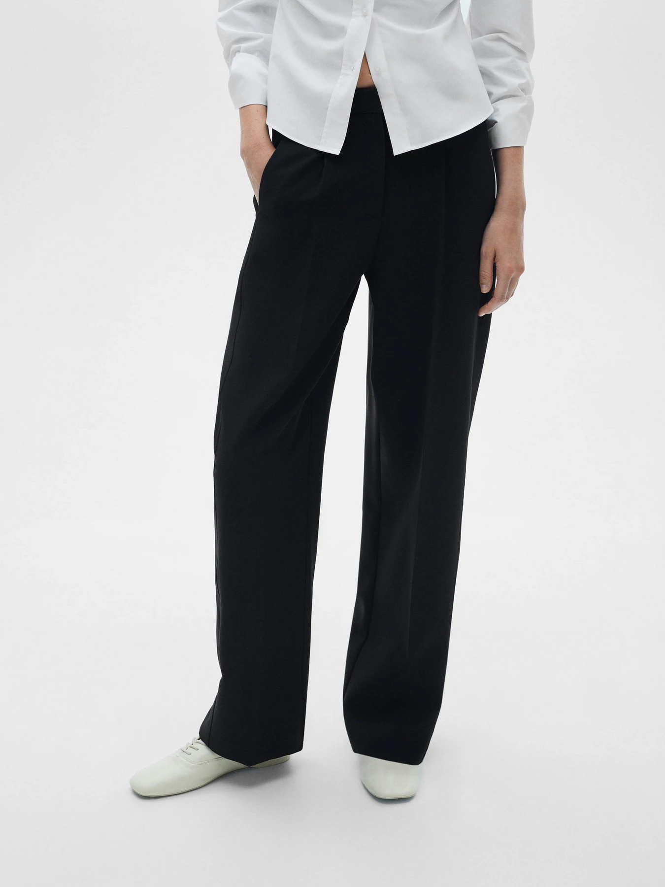 Штани MANGO модель 77036724_99 Штани MANGO модель 77036724_99 Фото