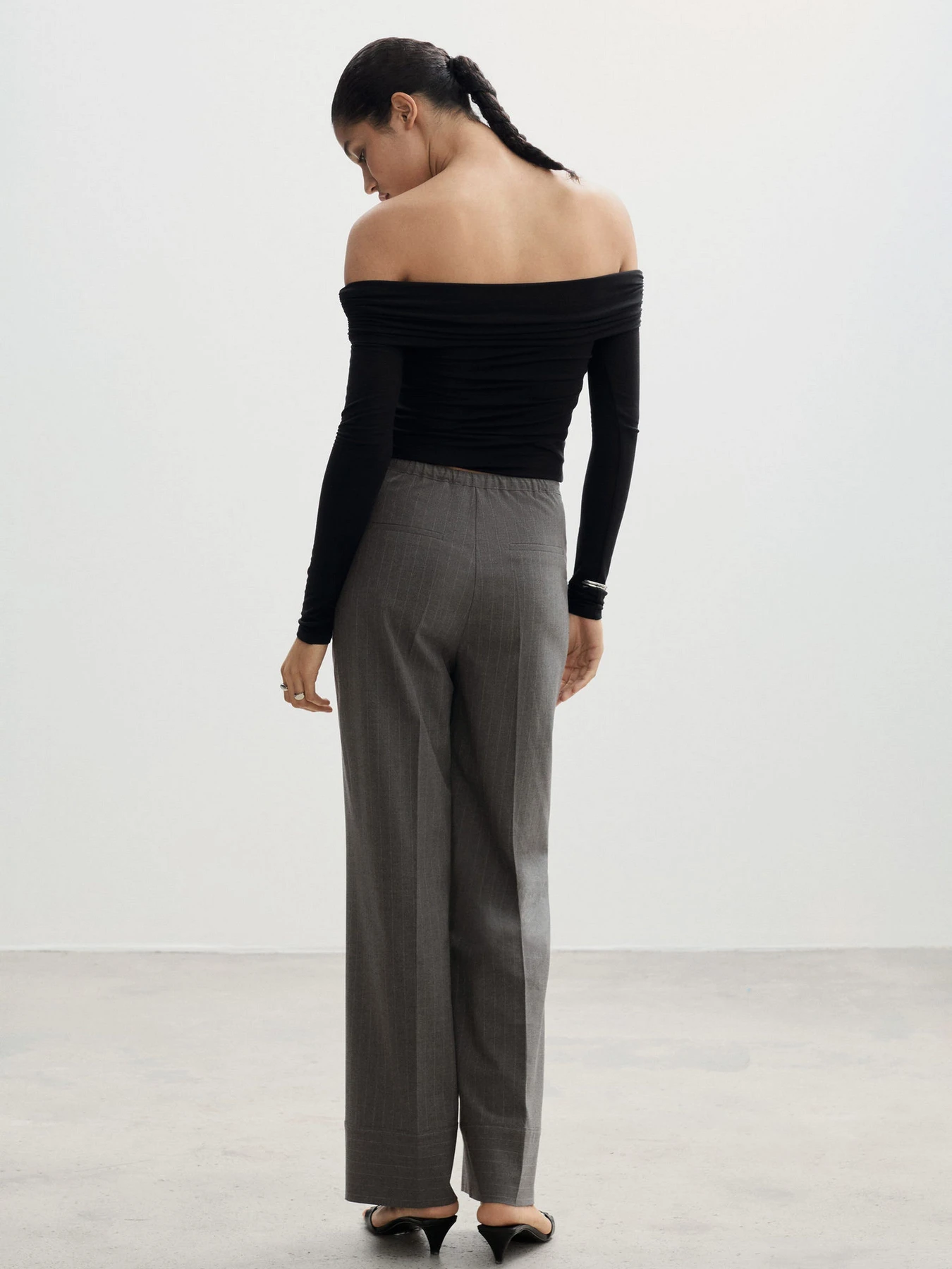 Брюки MANGO модель 77054760_92 Брюки MANGO модель 77054760_92 Фото