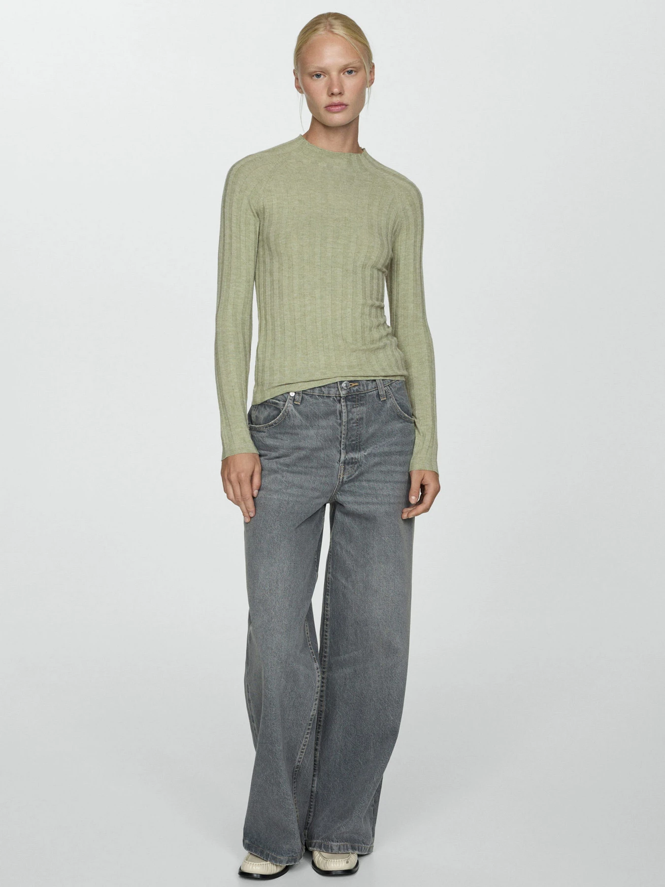 Свитры и кардиганы MANGO модель 77015651_40 Свитры и кардиганы MANGO модель 77015651_40 Фото