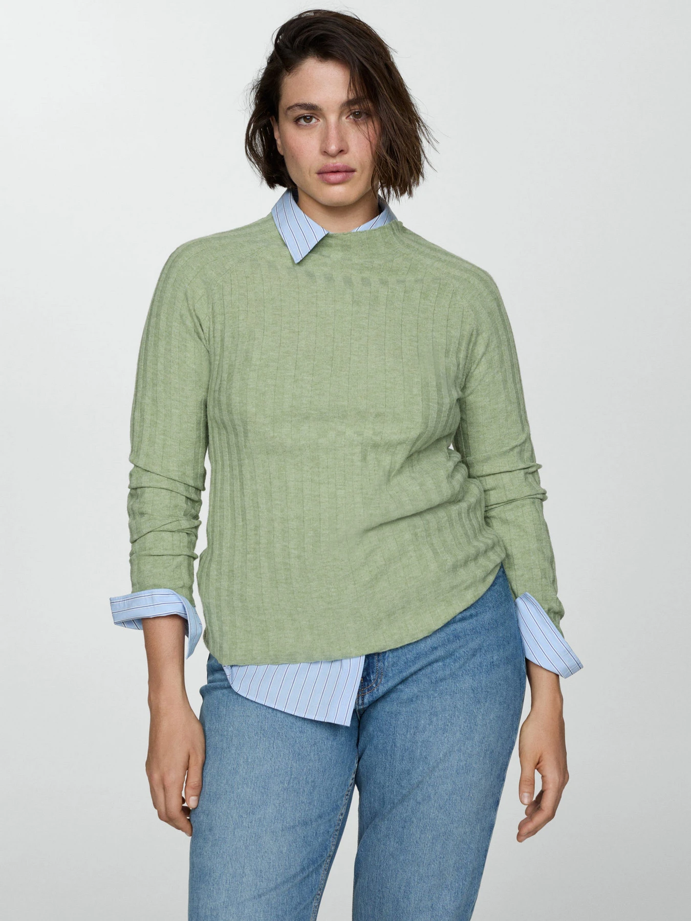 Свитры и кардиганы MANGO модель 77015651_40 Свитры и кардиганы MANGO модель 77015651_40 Фото
