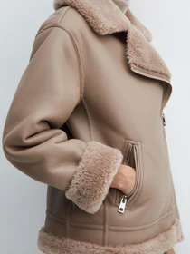 Куртки та дублянки MANGO Adri модель 57087702_35 Фото
