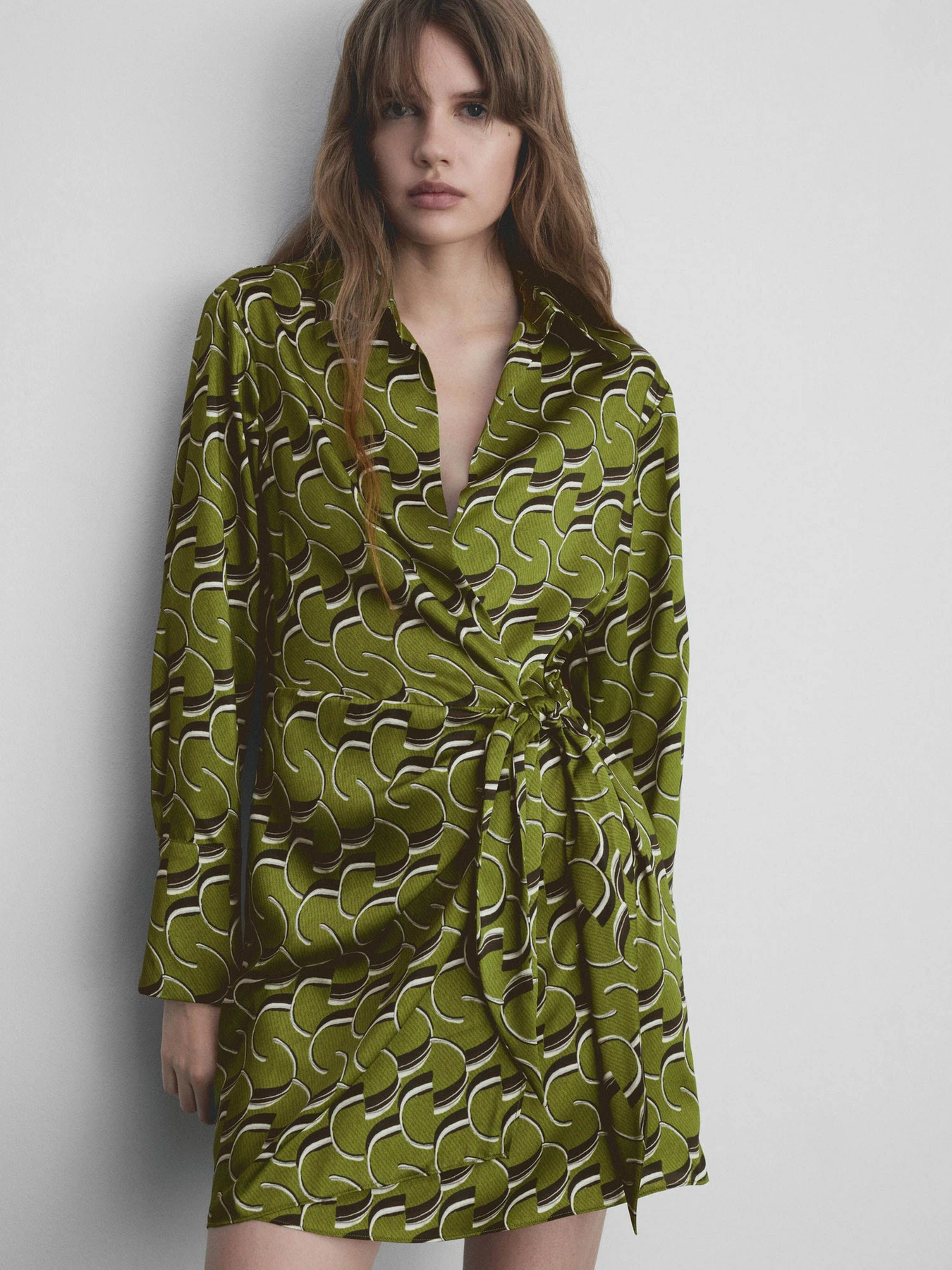 Платья MANGO модель 77036757_43 Платья MANGO модель 77036757_43 Фото