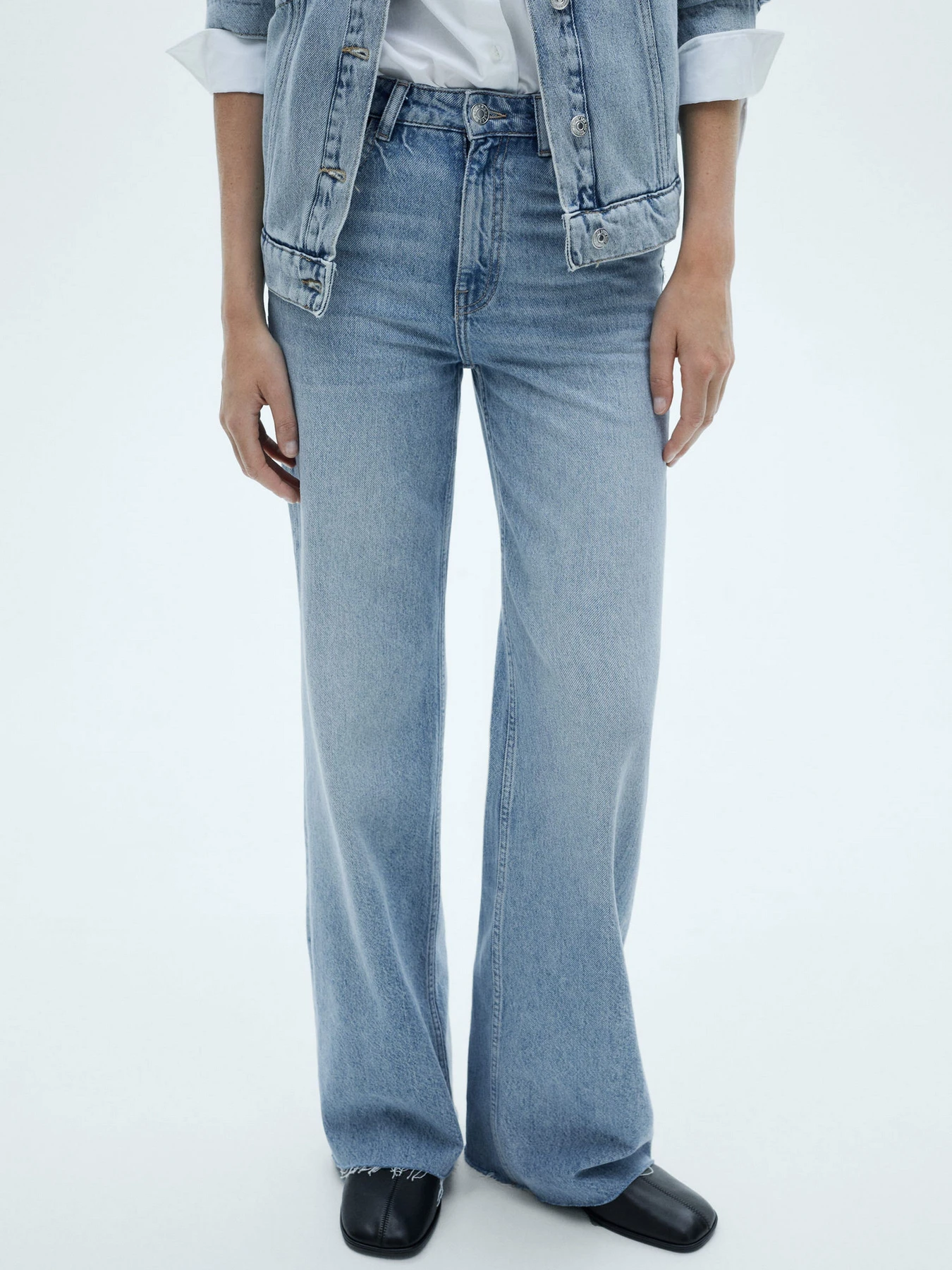 Джинсы MANGO модель 77044056_TM Джинсы MANGO модель 77044056_TM Фото