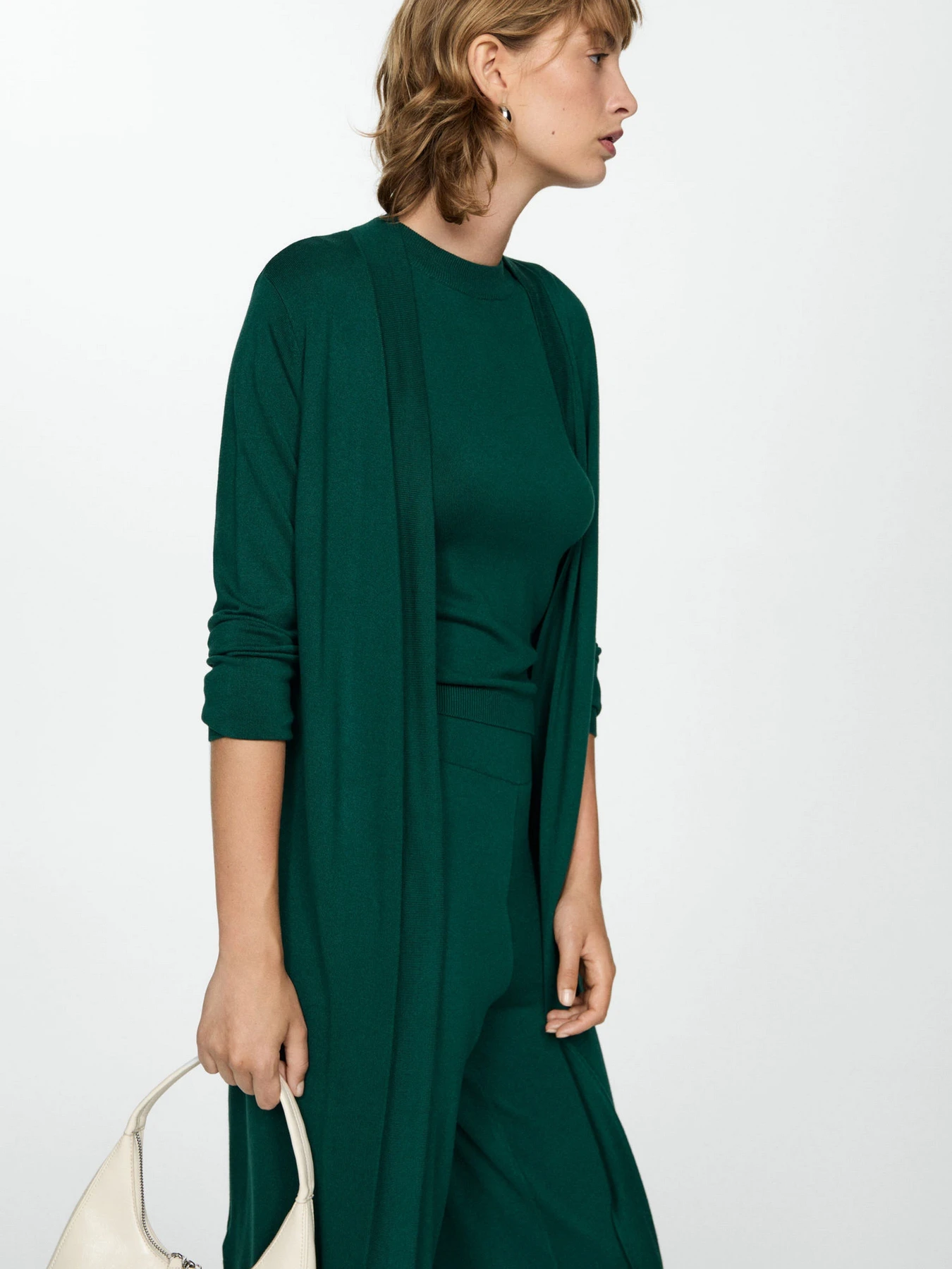 Светри та кардигани MANGO модель 77075148_49 Светри та кардигани MANGO модель 77075148_49 Фото