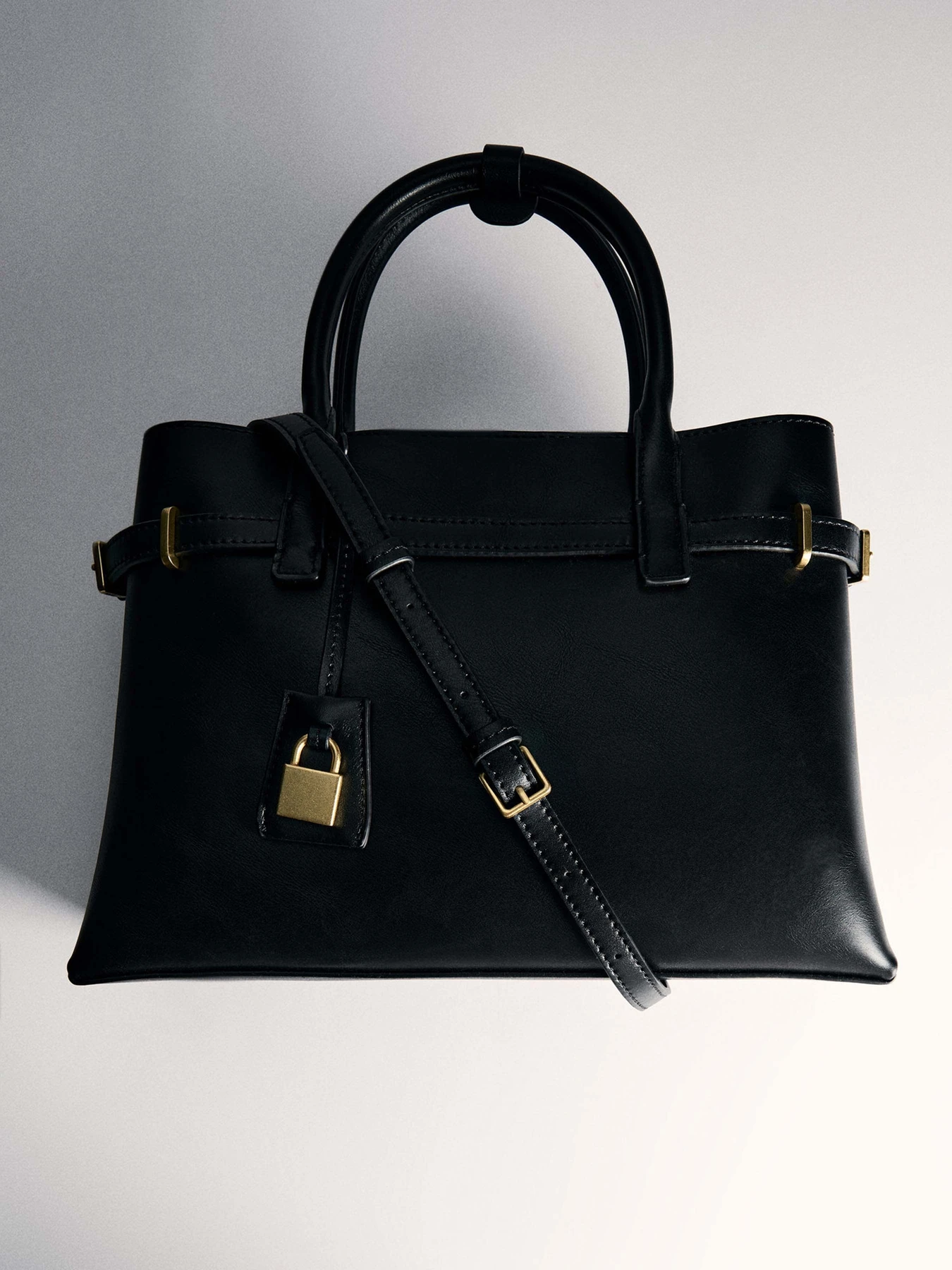 Сумки MANGO модель 77016356_99 Сумки MANGO модель 77016356_99 Фото