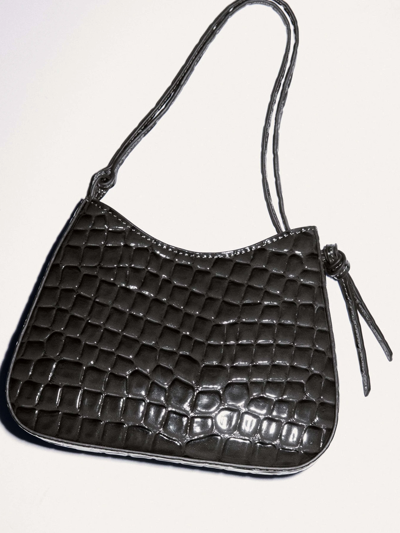 Сумки MANGO модель 77047675_92 Сумки MANGO модель 77047675_92 Фото