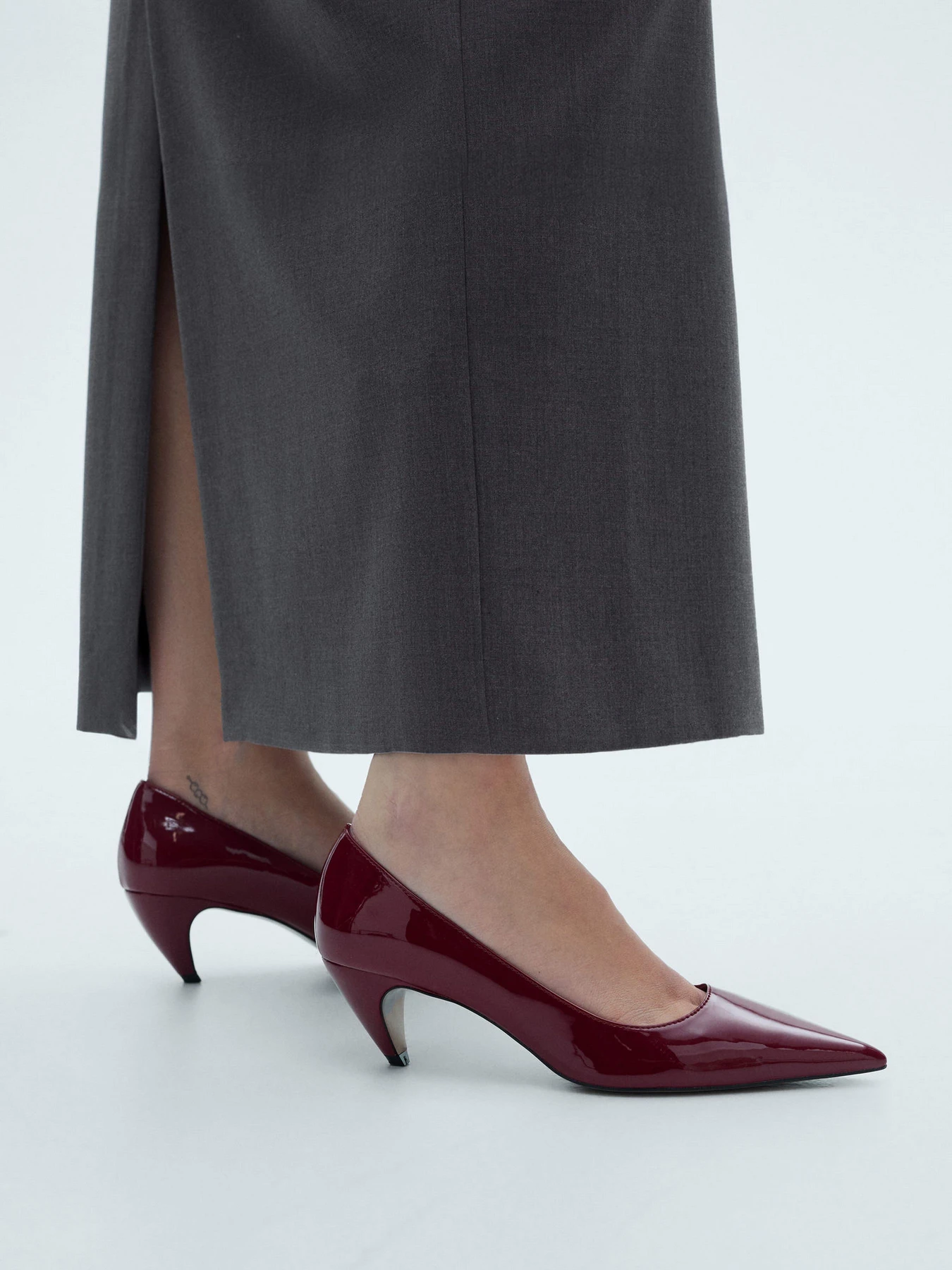 Юбки MANGO модель 77095647_92 Юбки MANGO модель 77095647_92 Фото