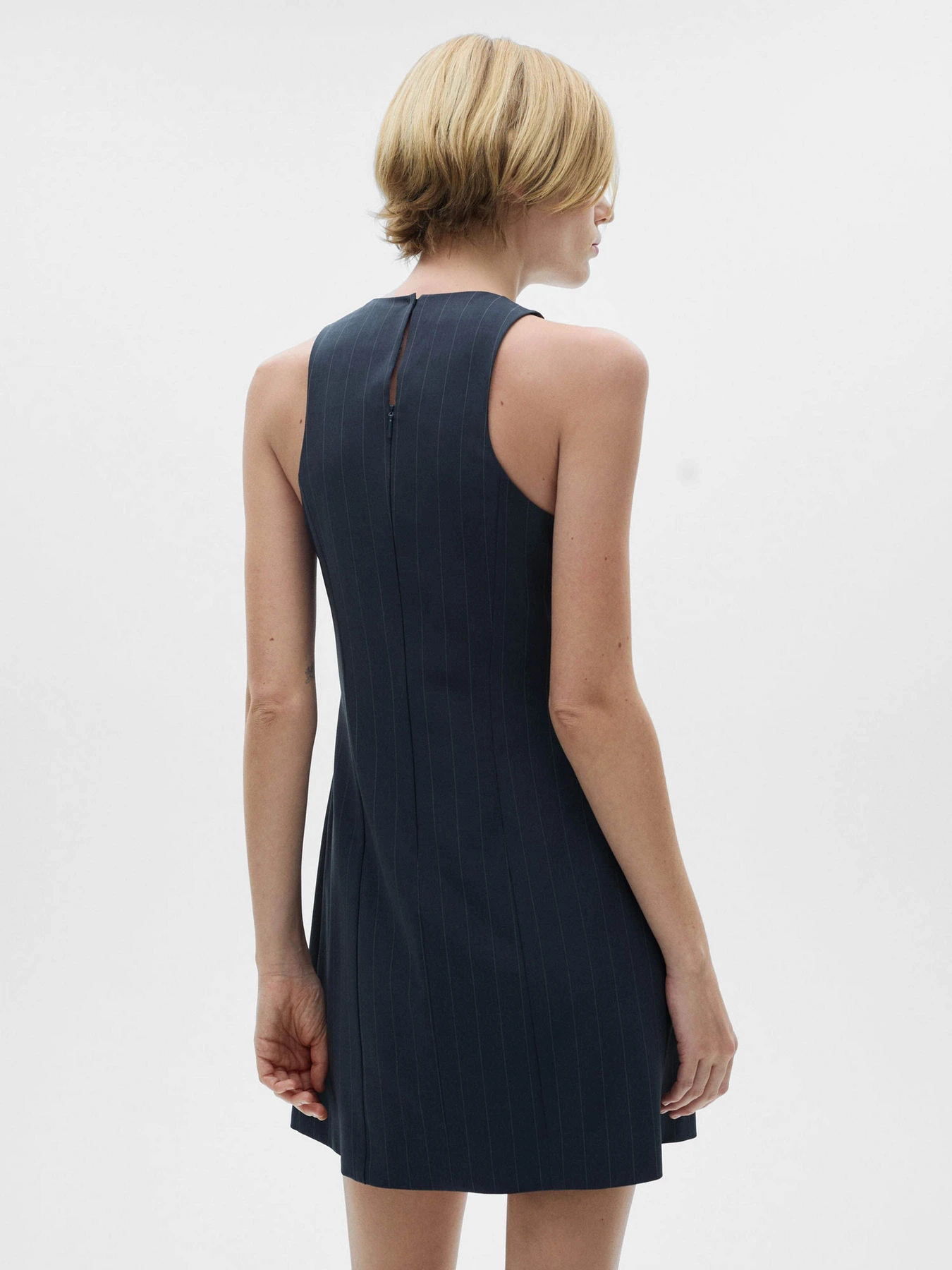 Сукні MANGO модель 77095997_69 Сукні MANGO модель 77095997_69 Фото