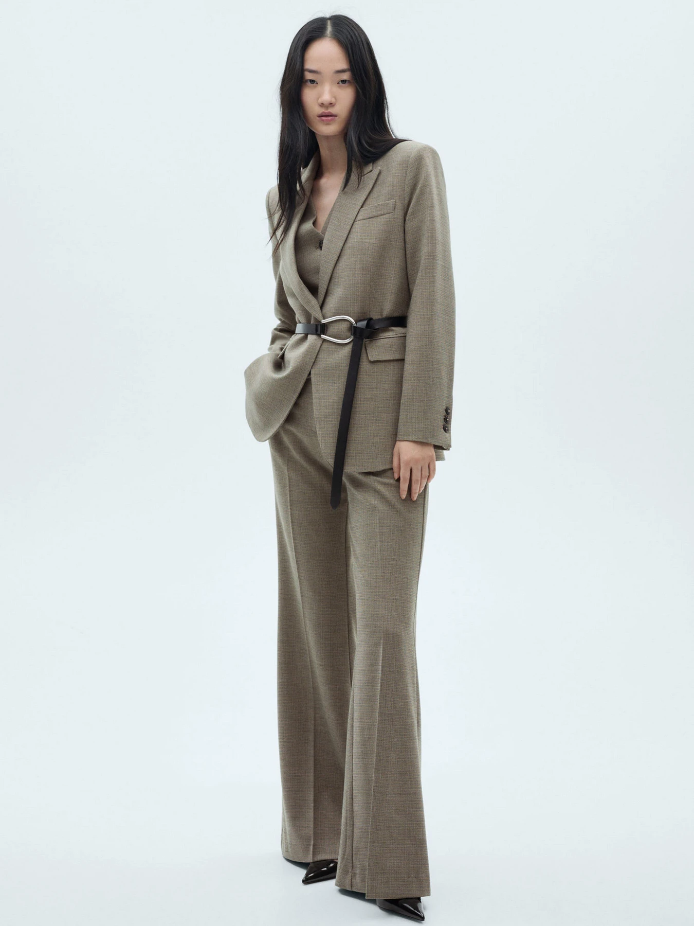 Штани MANGO модель 77016727_37 Штани MANGO модель 77016727_37 Фото