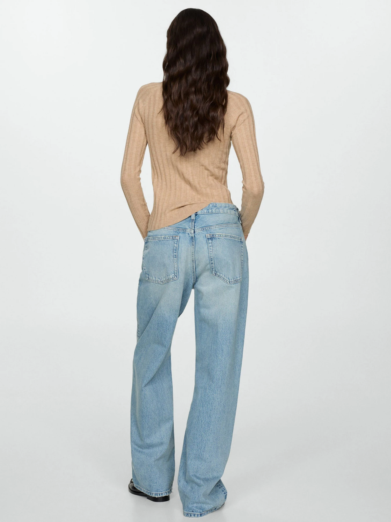 Светри та кардигани MANGO модель 77015651_6 Светри та кардигани MANGO модель 77015651_6 Фото