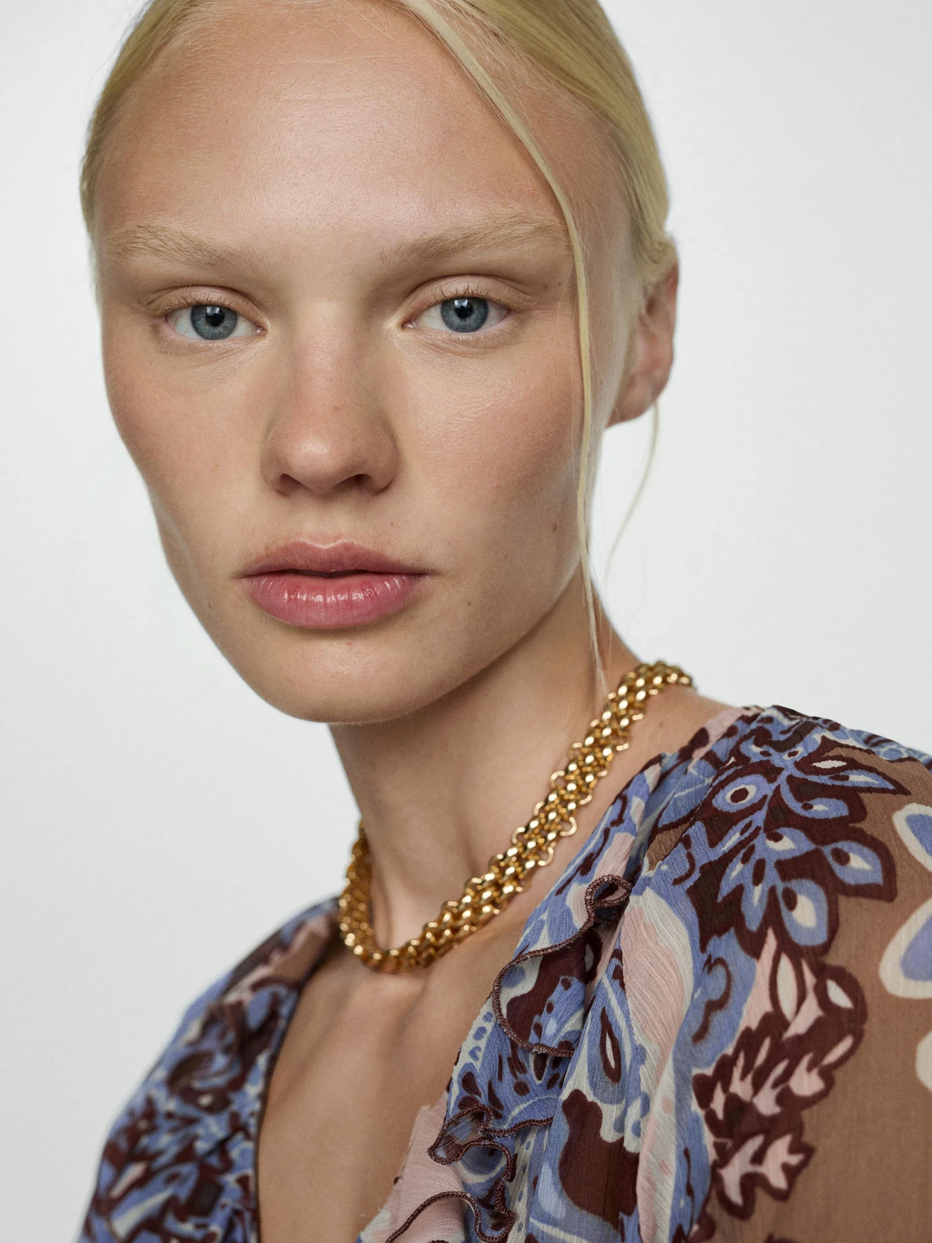 Рубашки MANGO модель 77075671_52 Рубашки MANGO модель 77075671_52 Фото