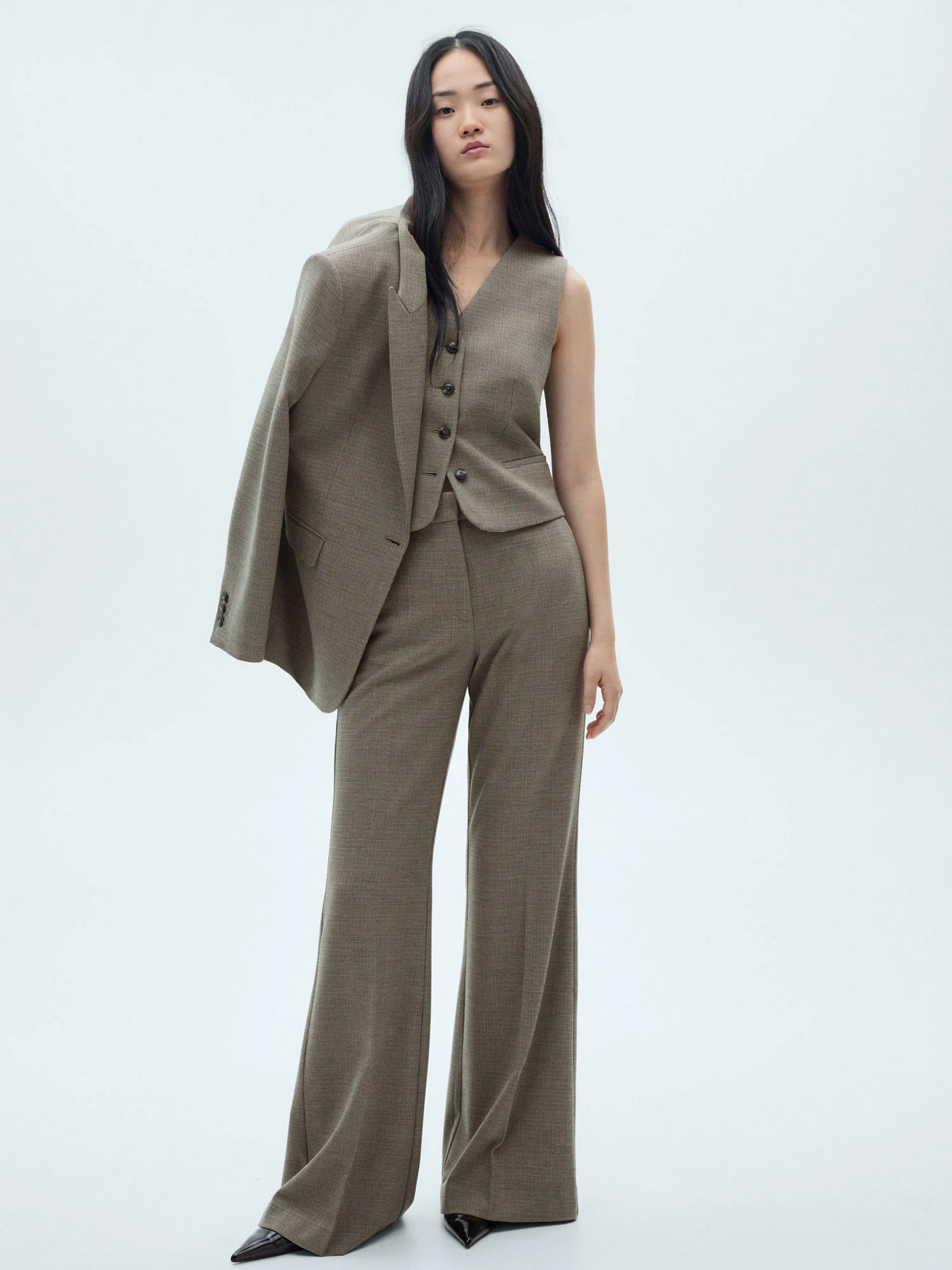 Пиджаки MANGO модель 77066724_37 Пиджаки MANGO модель 77066724_37 Фото