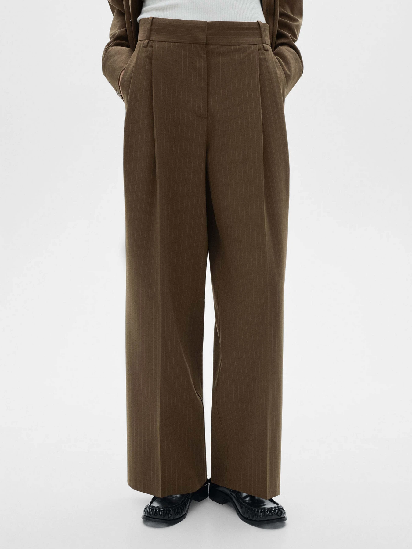 Штани MANGO модель 77087715_36 Штани MANGO модель 77087715_36 Фото