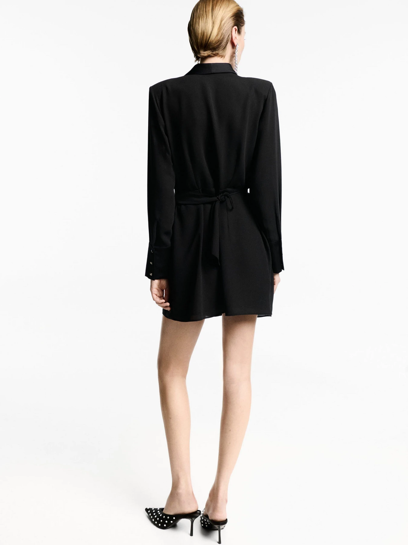 Платья MANGO модель 77029060_99 Платья MANGO модель 77029060_99 Фото