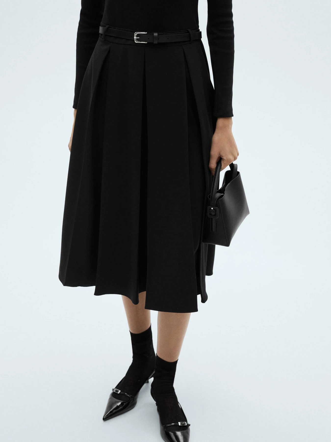 Сукні MANGO модель 77098285_99 Сукні MANGO модель 77098285_99 Фото