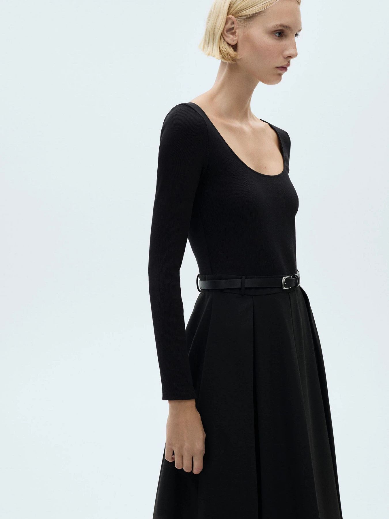 Сукні MANGO модель 77098285_99 Сукні MANGO модель 77098285_99 Фото
