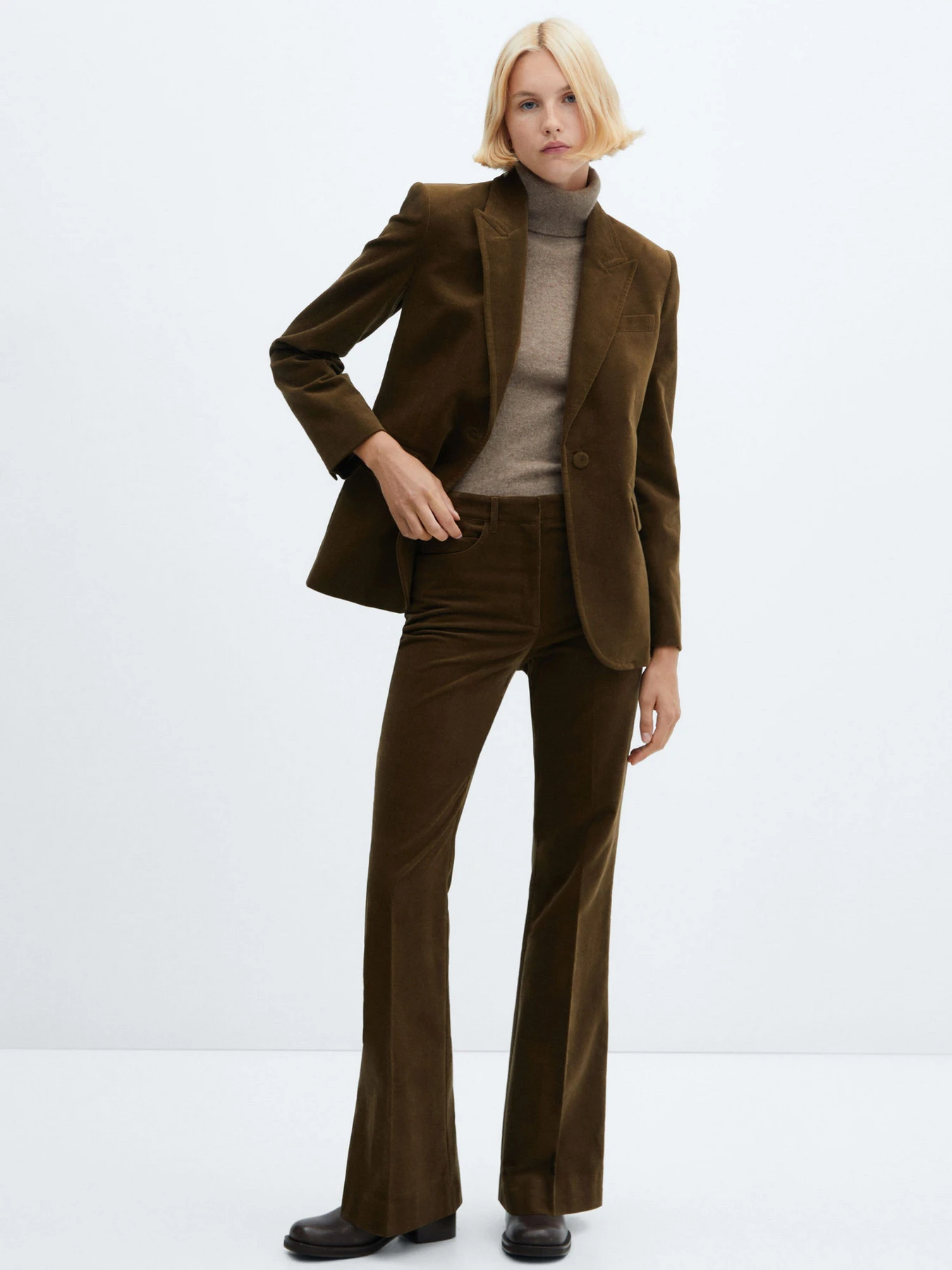 Штани MANGO Malibu модель 57067727_37 Фото