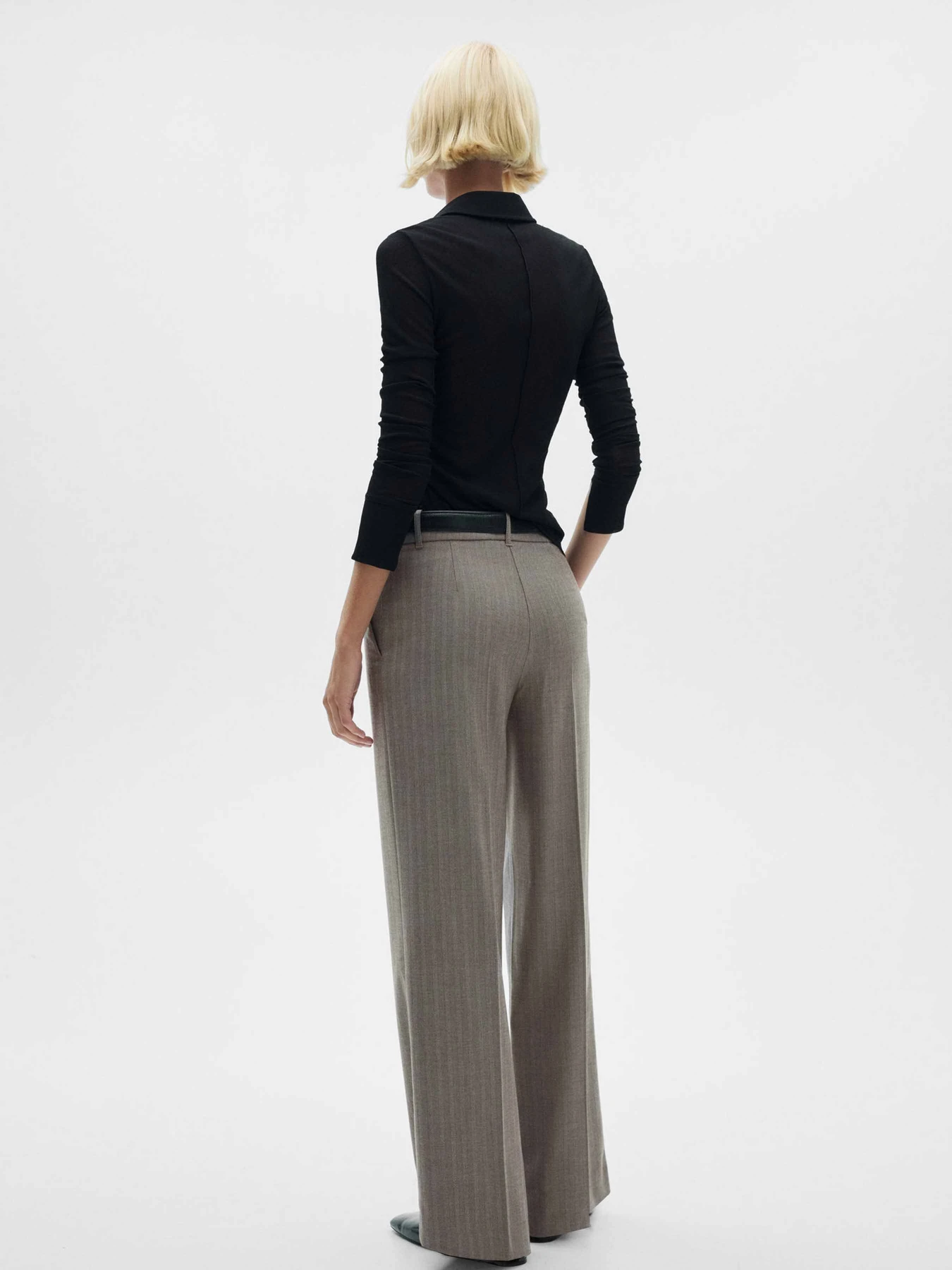 Штани MANGO модель 77089241_30 Штани MANGO модель 77089241_30 Фото
