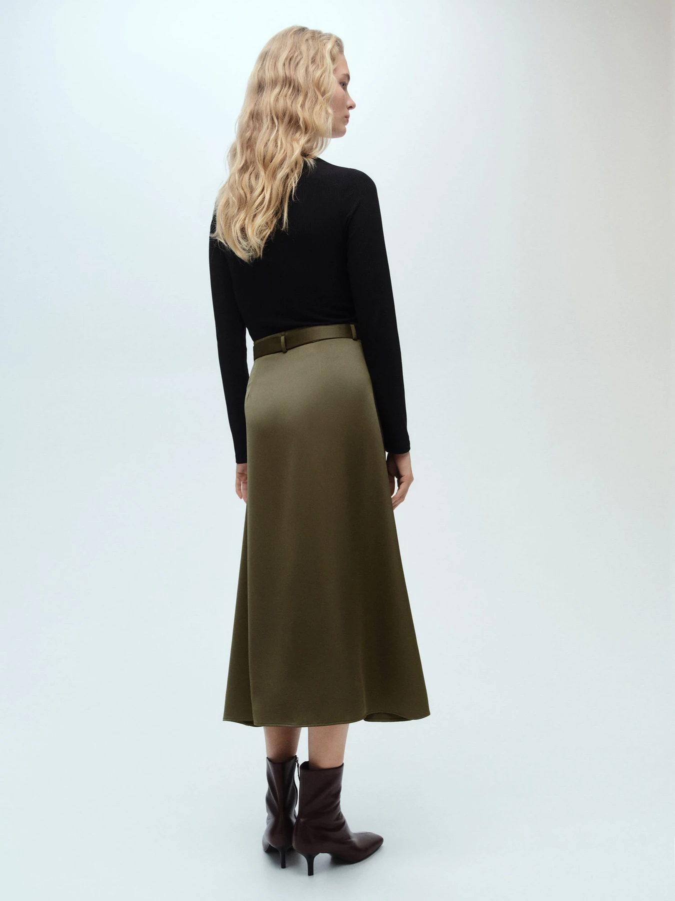 Сукні MANGO GRACE модель 87080639_37 Сукні MANGO GRACE модель 87080639_37 Фото