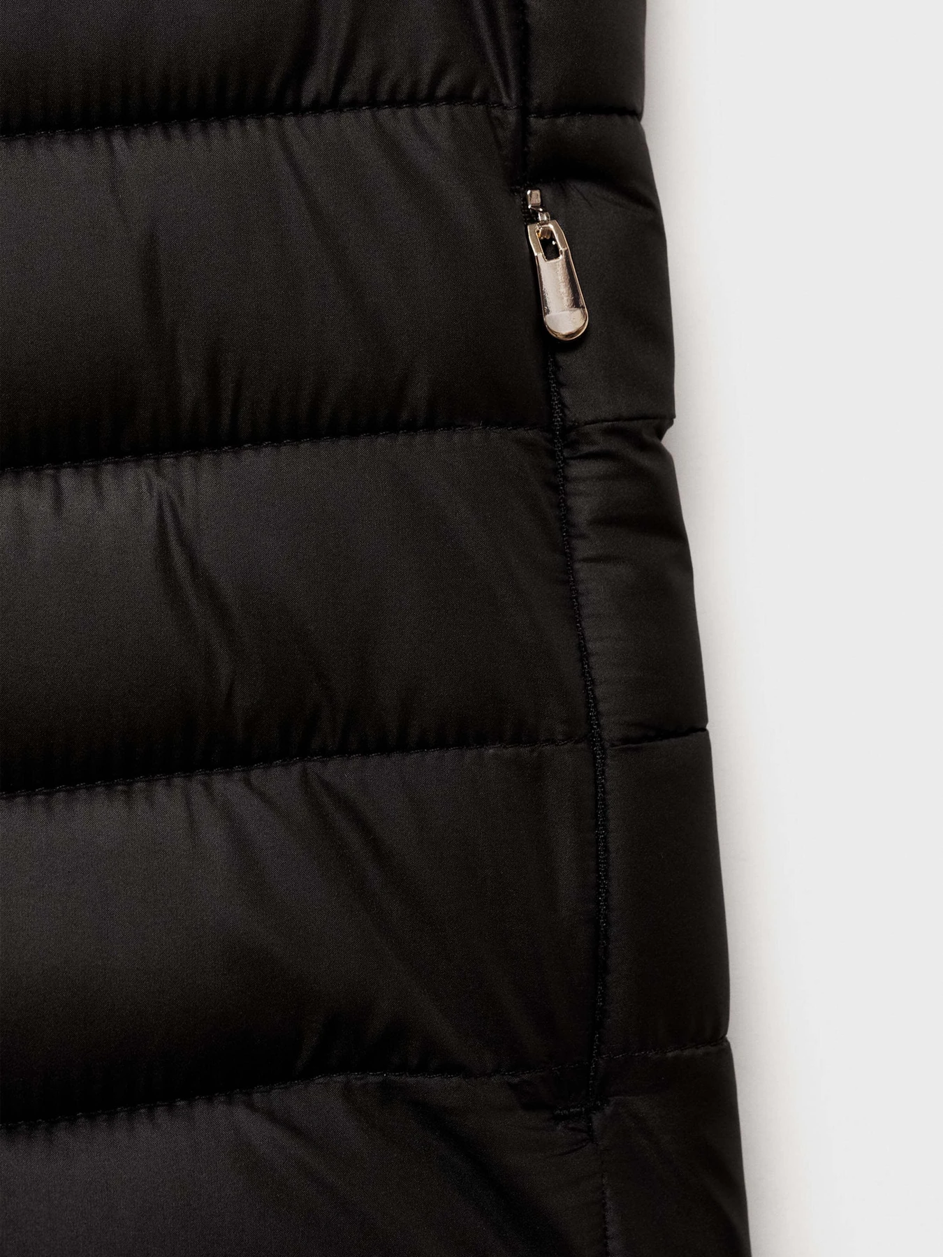 Куртки та дублянки MANGO модель 87040346_99 Куртки та дублянки MANGO модель 87040346_99 Фото