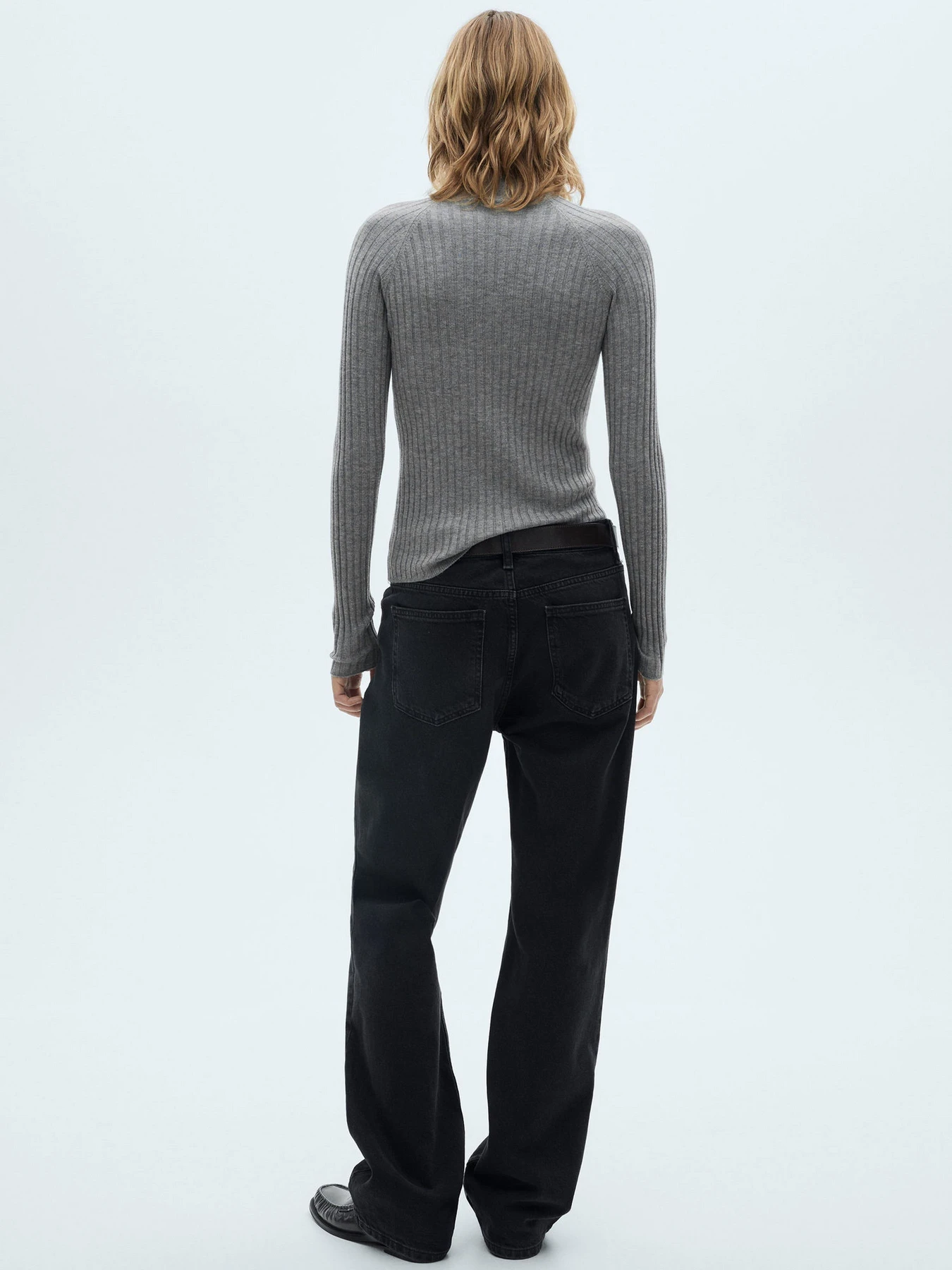 Свитры и кардиганы MANGO модель 87040425_92 Свитры и кардиганы MANGO модель 87040425_92 Фото