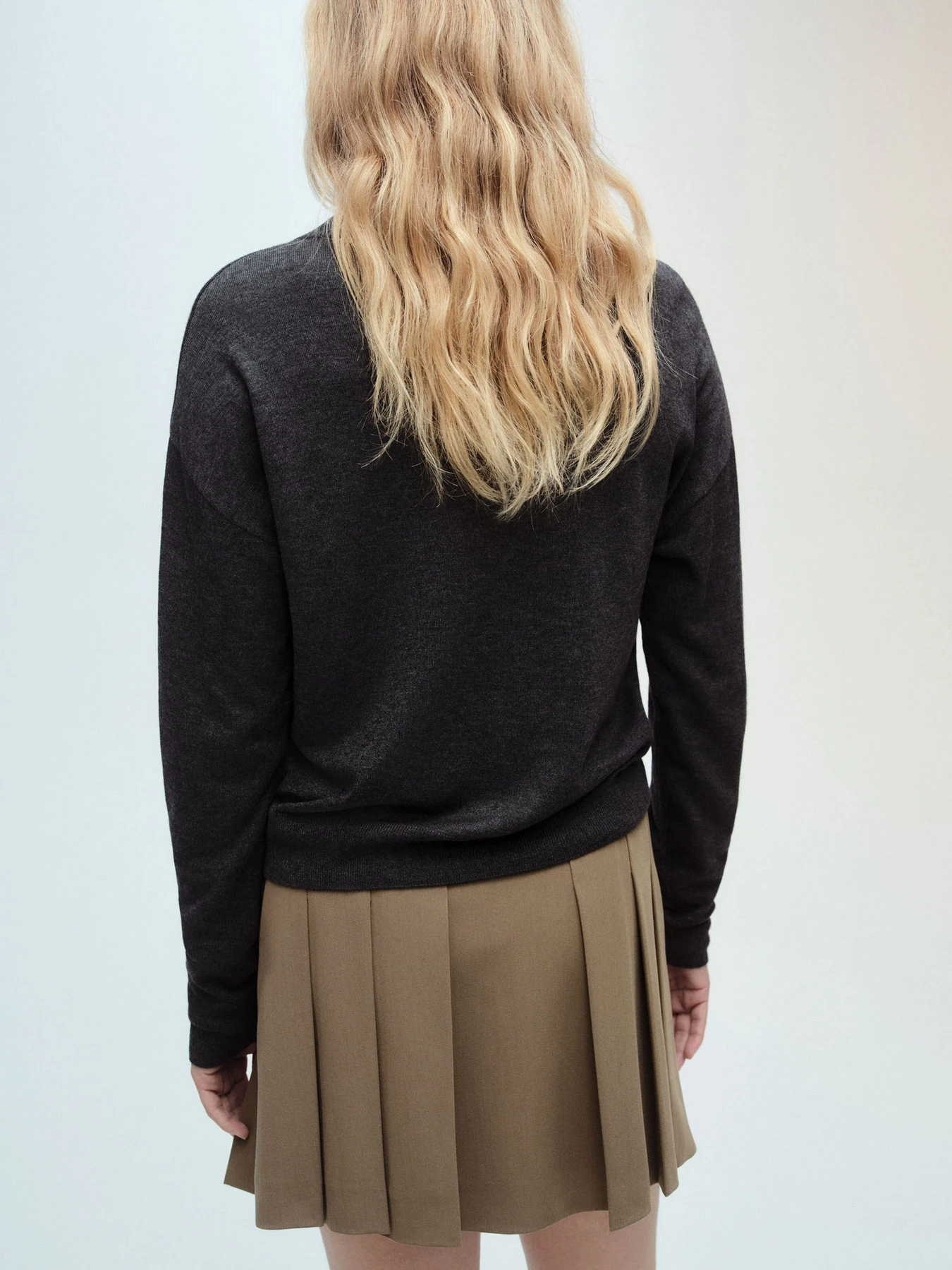 Свитры и кардиганы MANGO LUCCA модель 87090432_96 Свитры и кардиганы MANGO LUCCA модель 87090432_96 Фото