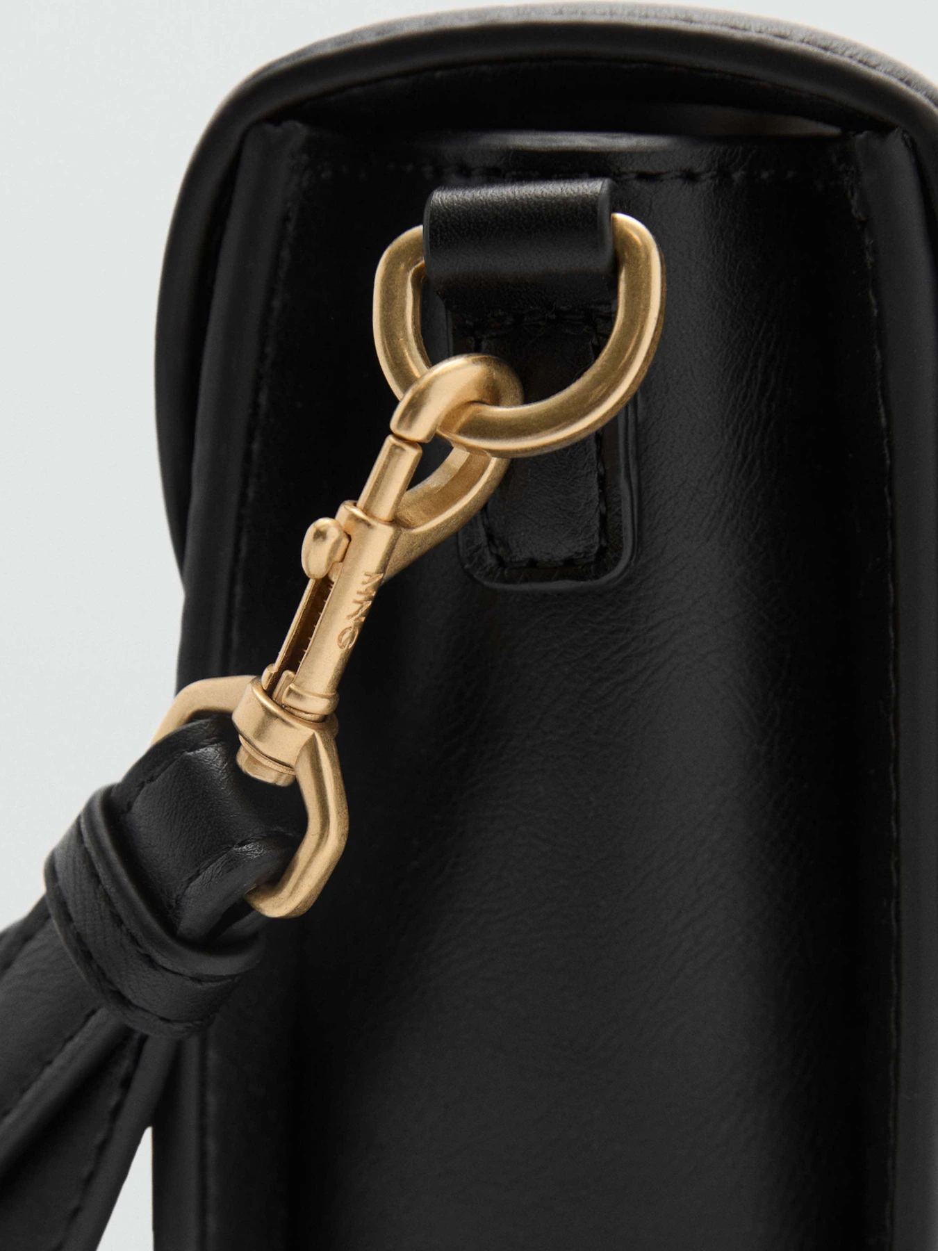 Сумки MANGO модель 87050416_99 Сумки MANGO модель 87050416_99 Фото