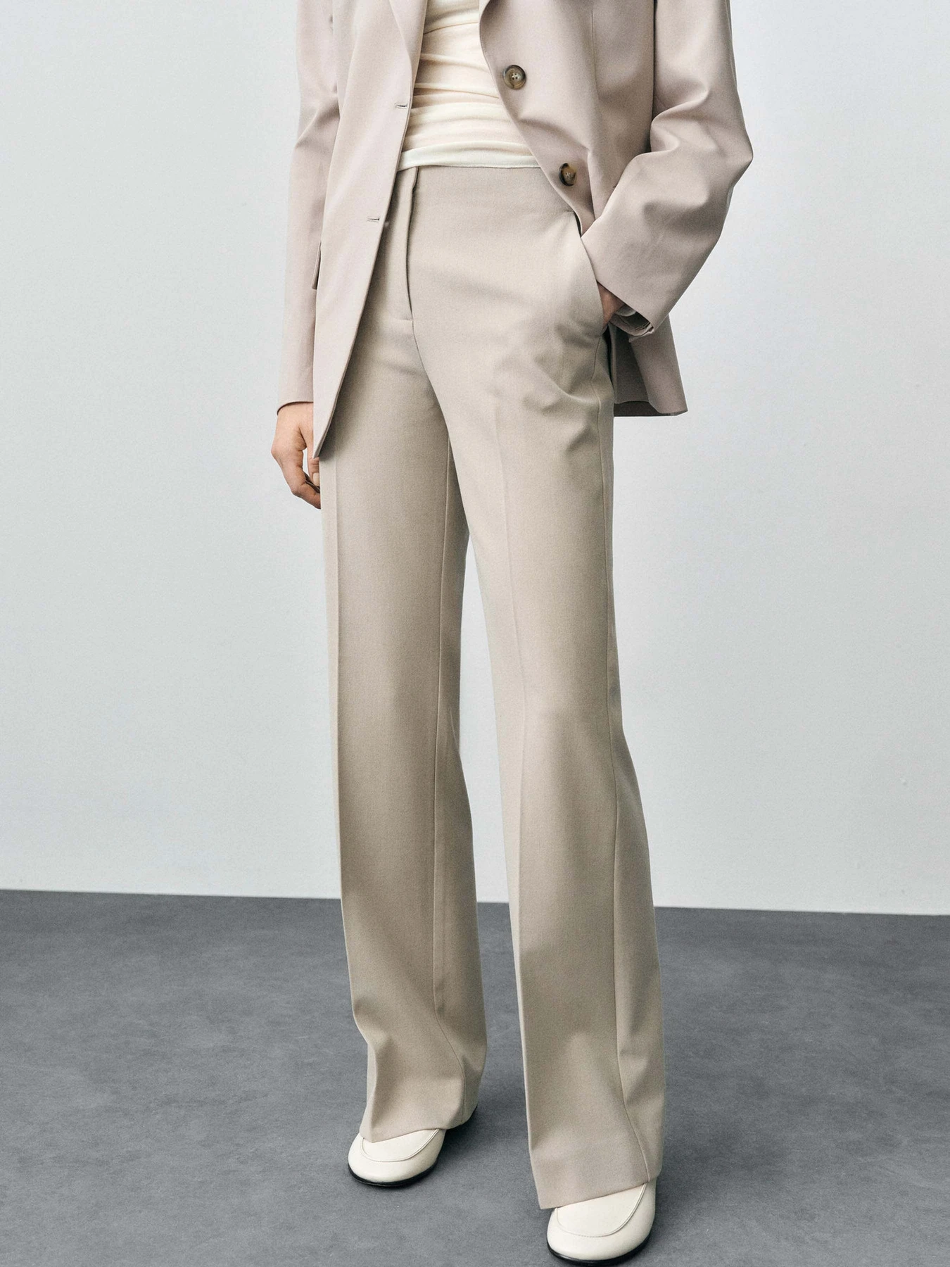 Штани MANGO CHLOE модель 87072537_8 Штани MANGO CHLOE модель 87072537_8 Фото